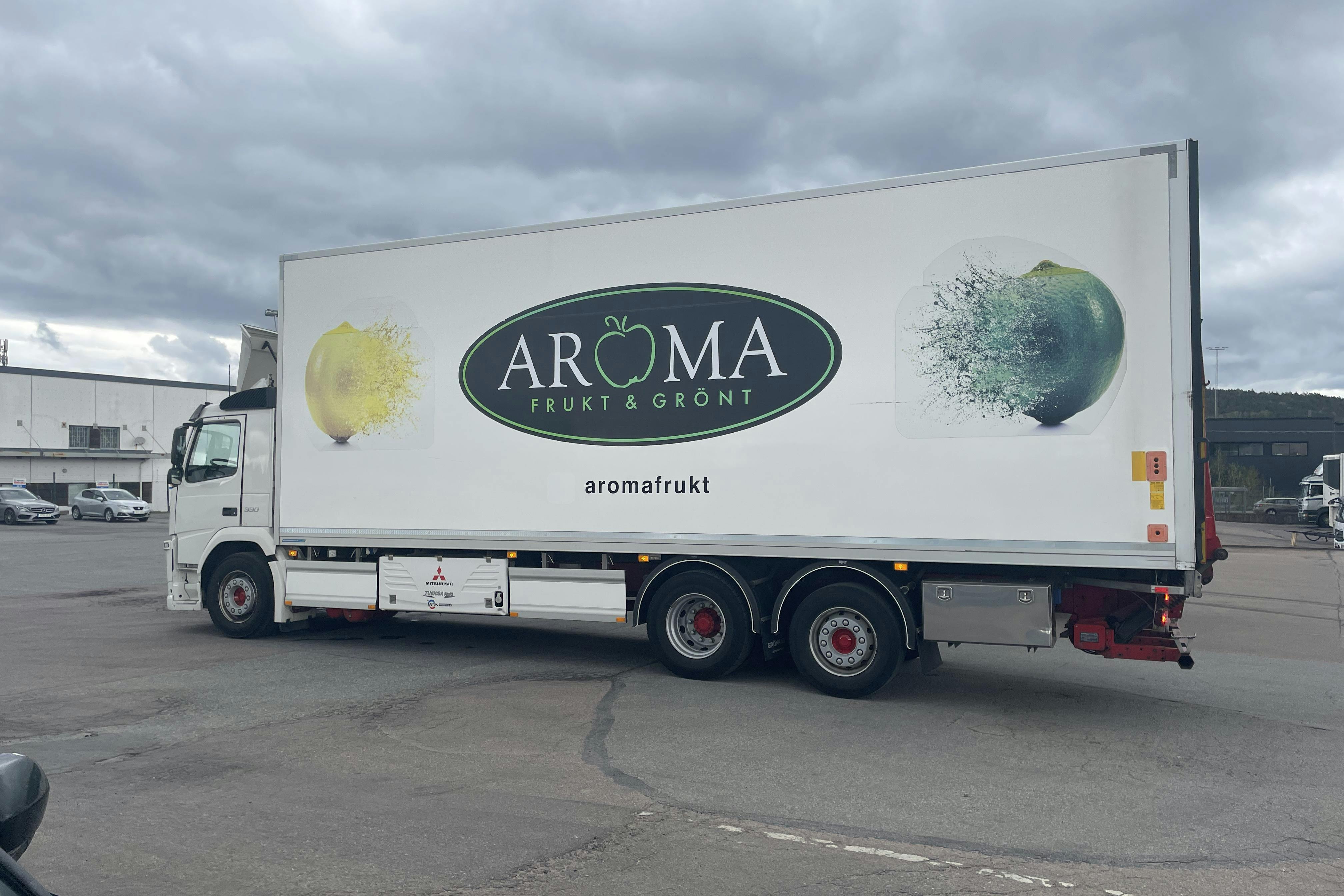 VOLVO FM330 - 486 966 km - Automaattinen - valkoinen - 2019