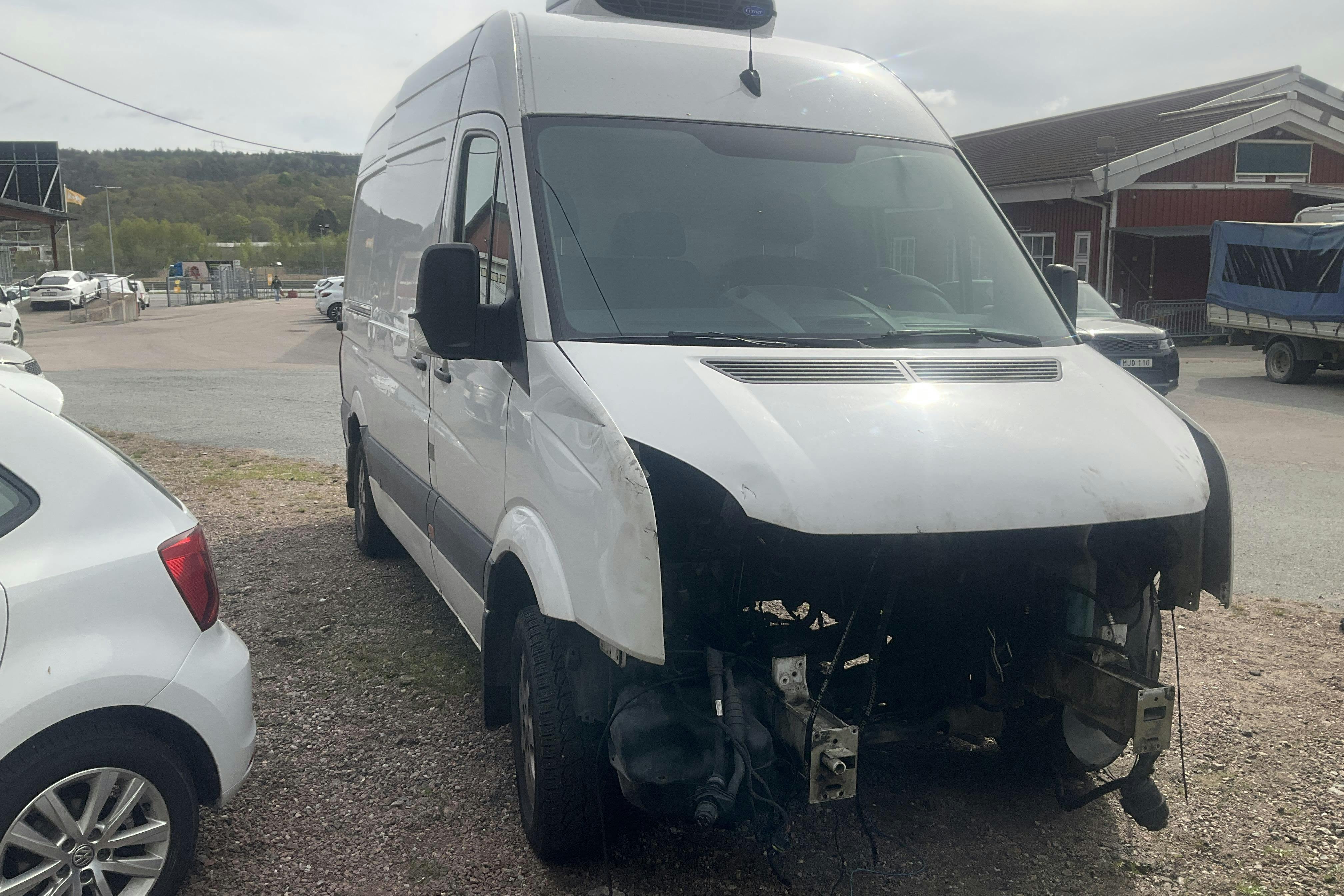 VW Crafter 35 2.0 TDI Skåp (140hk) - 0 mil - Manuell - vit - 2016