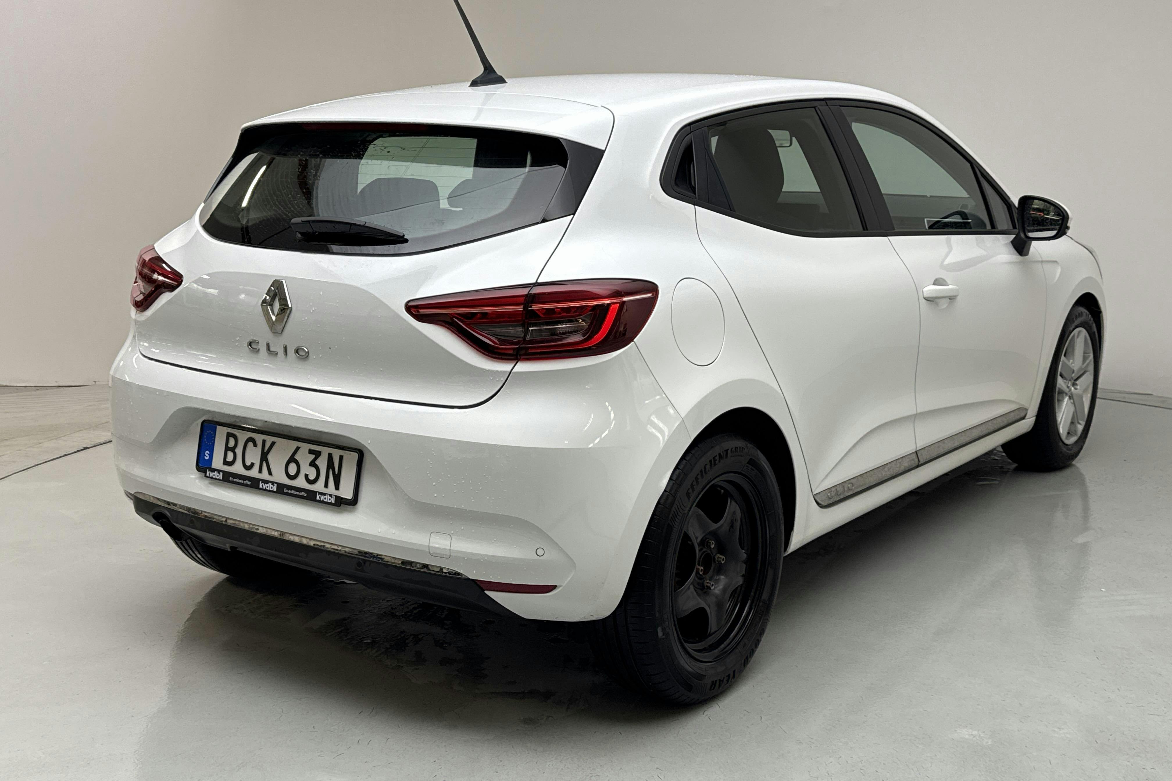 Renault Clio V 1.0 TCe 5dr (100hk) - 90 100 km - Manual - white - 2020