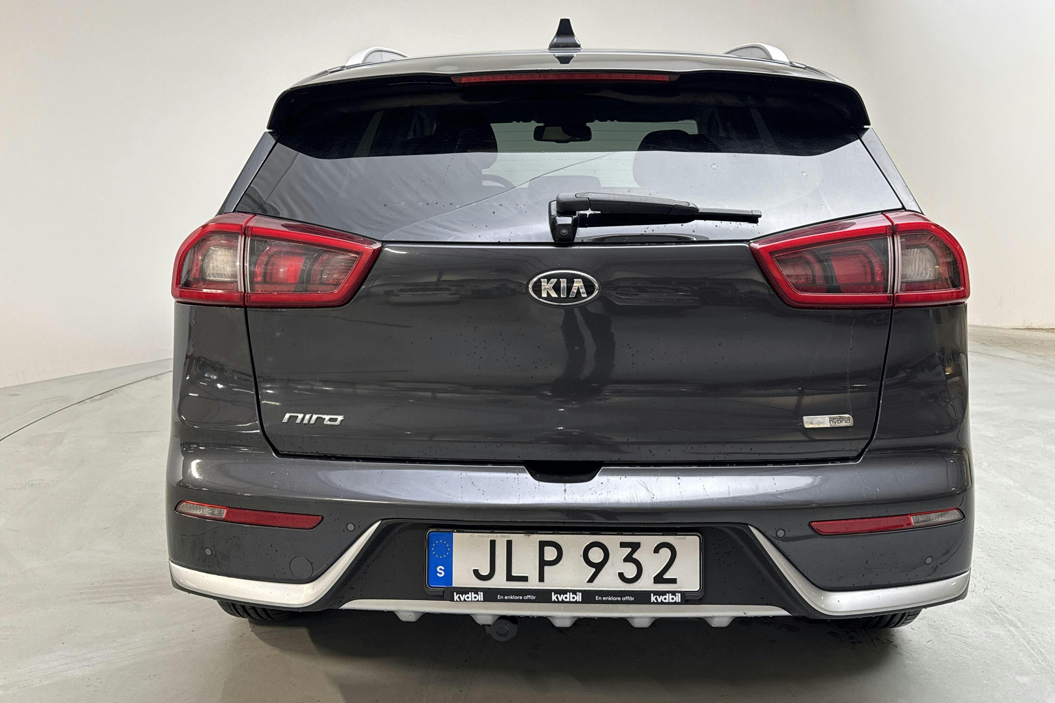 KIA Niro Hybrid 1.6 (141hk) - 17 880 mil - Automat - grå - 2018