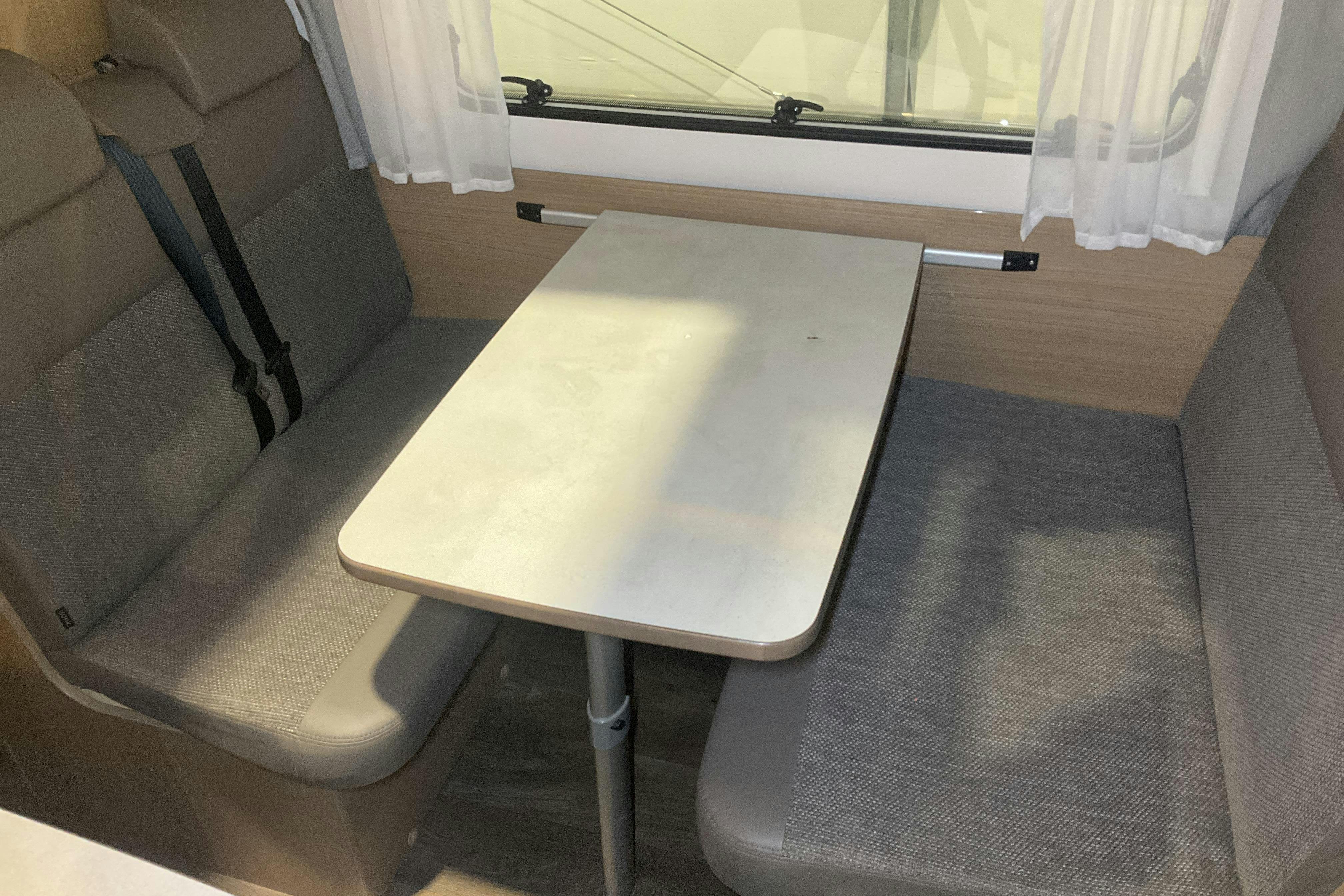 FIAT Carado A464 Husbil - 31 590 km - Käsitsi - valge - 2023