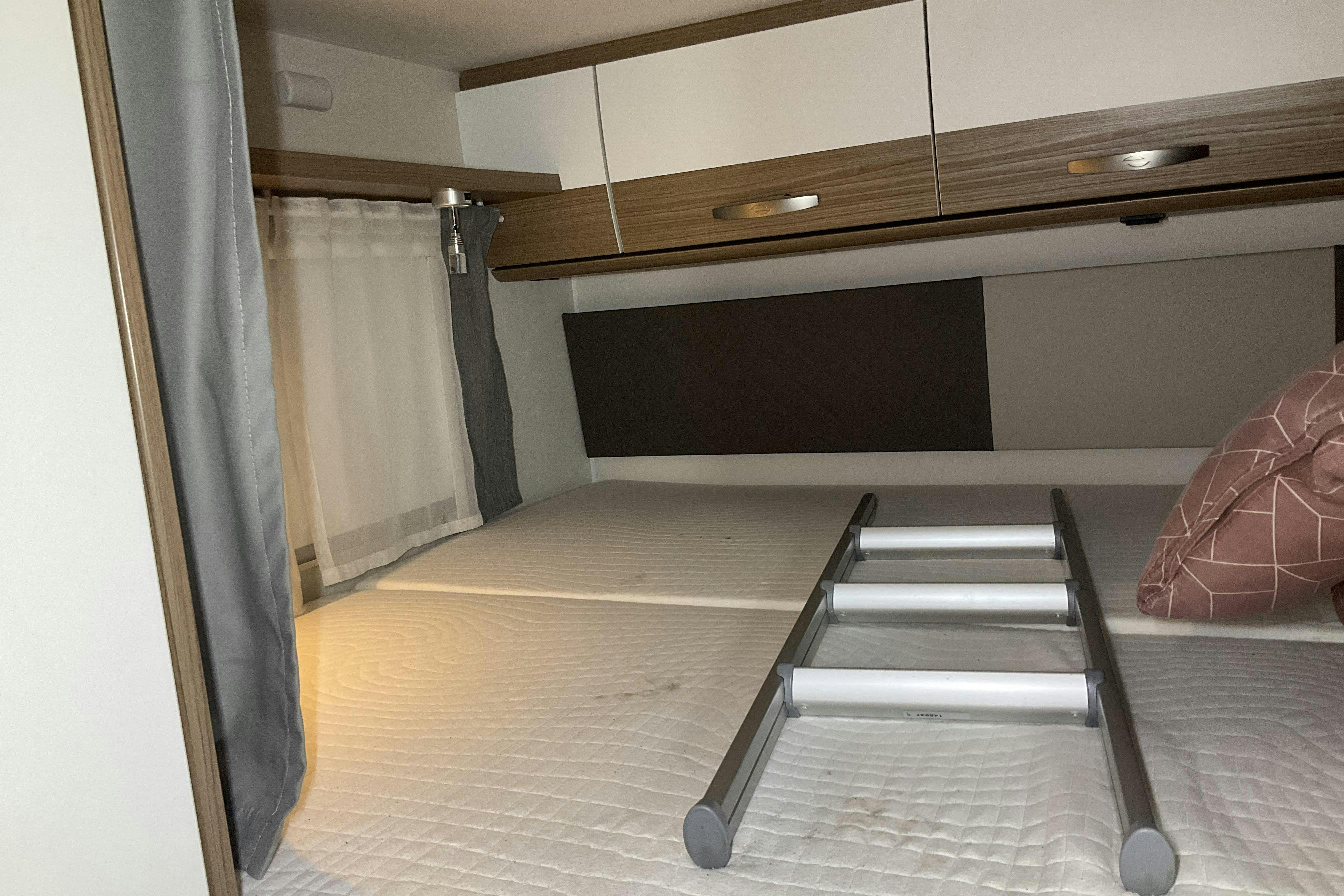 FIAT Carado A464 Husbil - 31 590 km - Käsitsi - valge - 2023