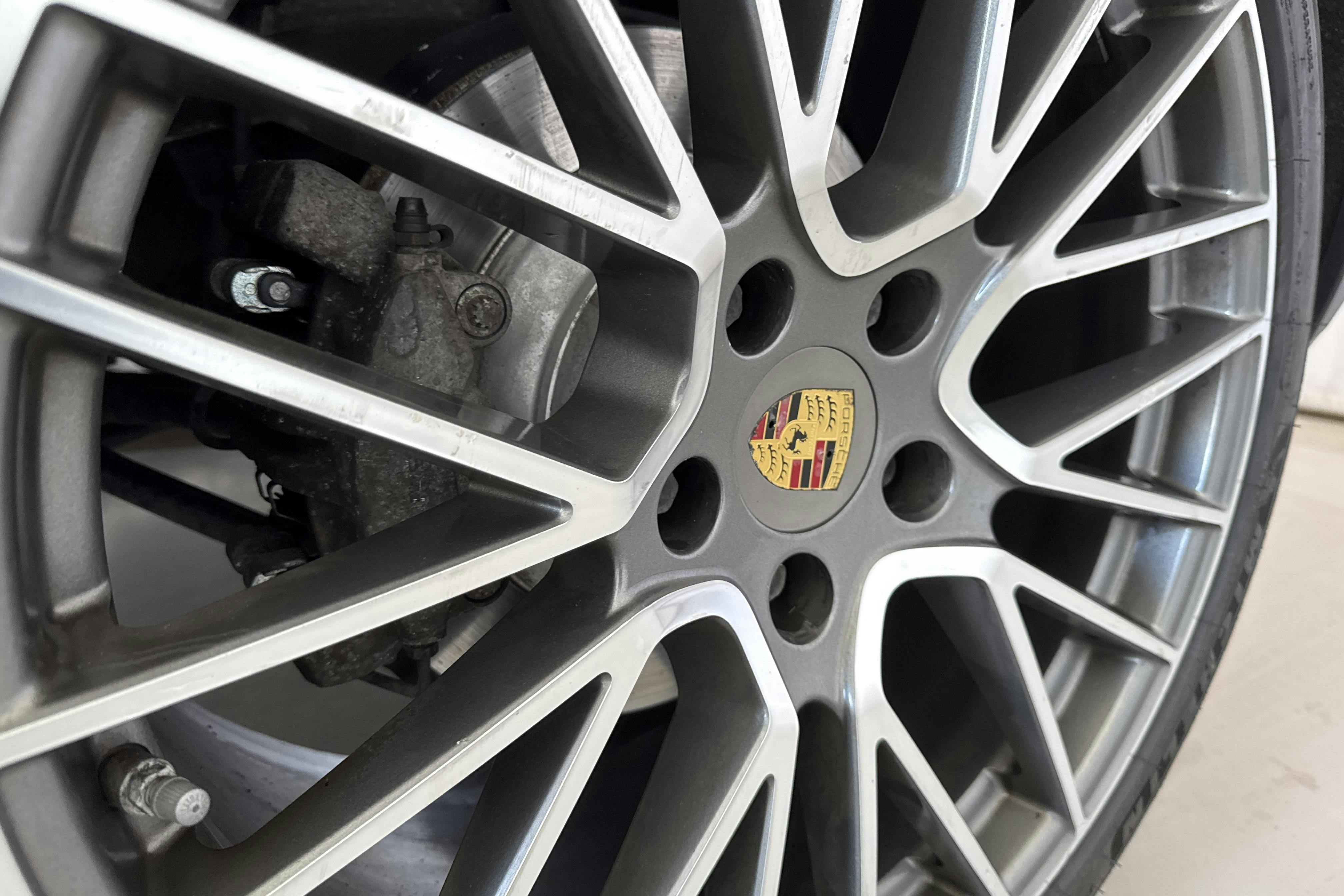 Porsche Cayenne (340hk) - 127 420 km - Automatic - white - 2018
