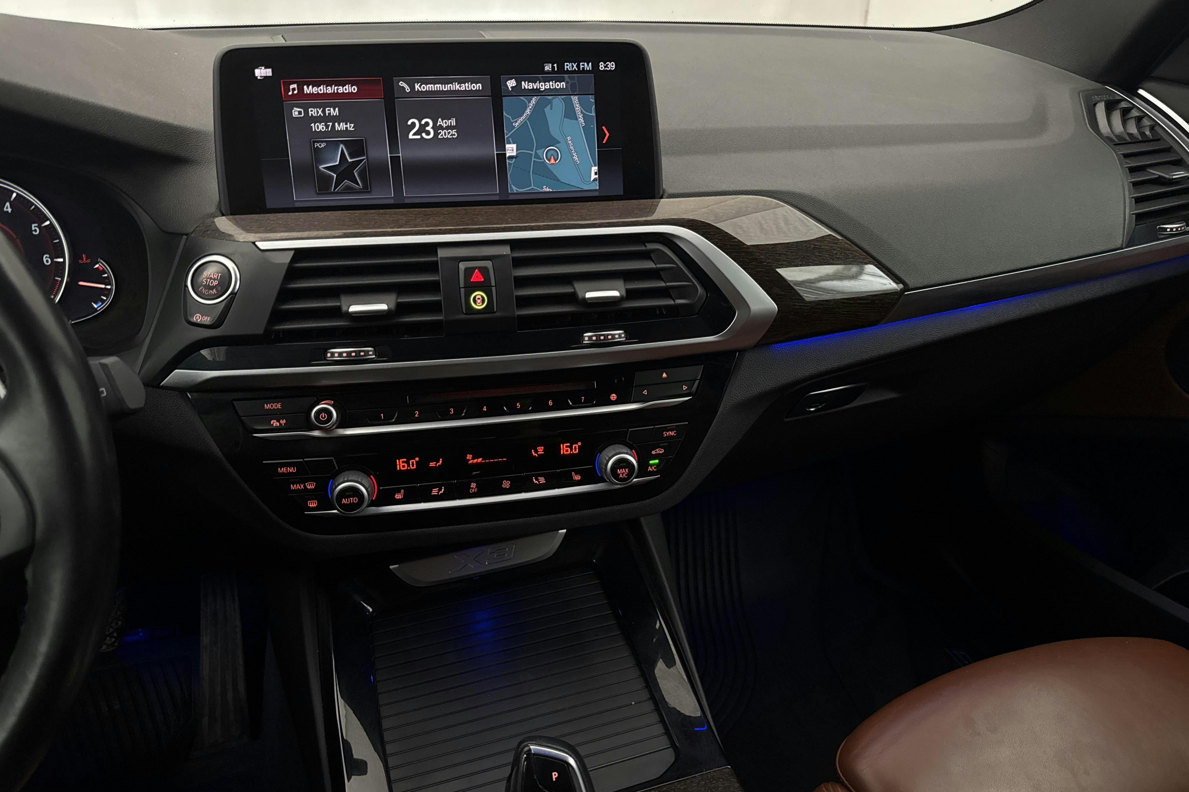 BMW X3 xDrive20i, G01 (184hk) - 107 940 km - Automatic - gray - 2019