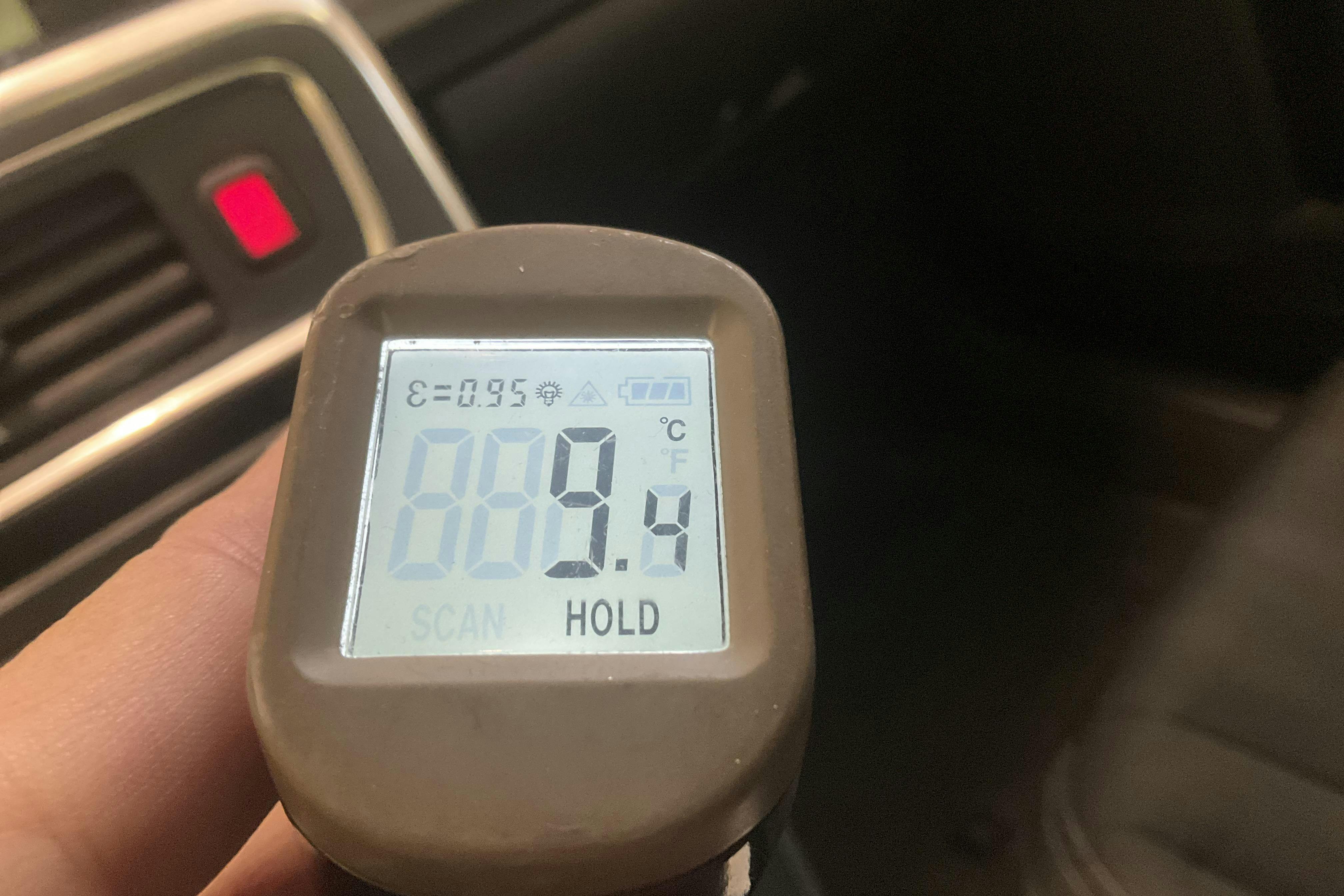 Volvo V60 T3 (152hk) - 12 829 mil - Automat - vit - 2018