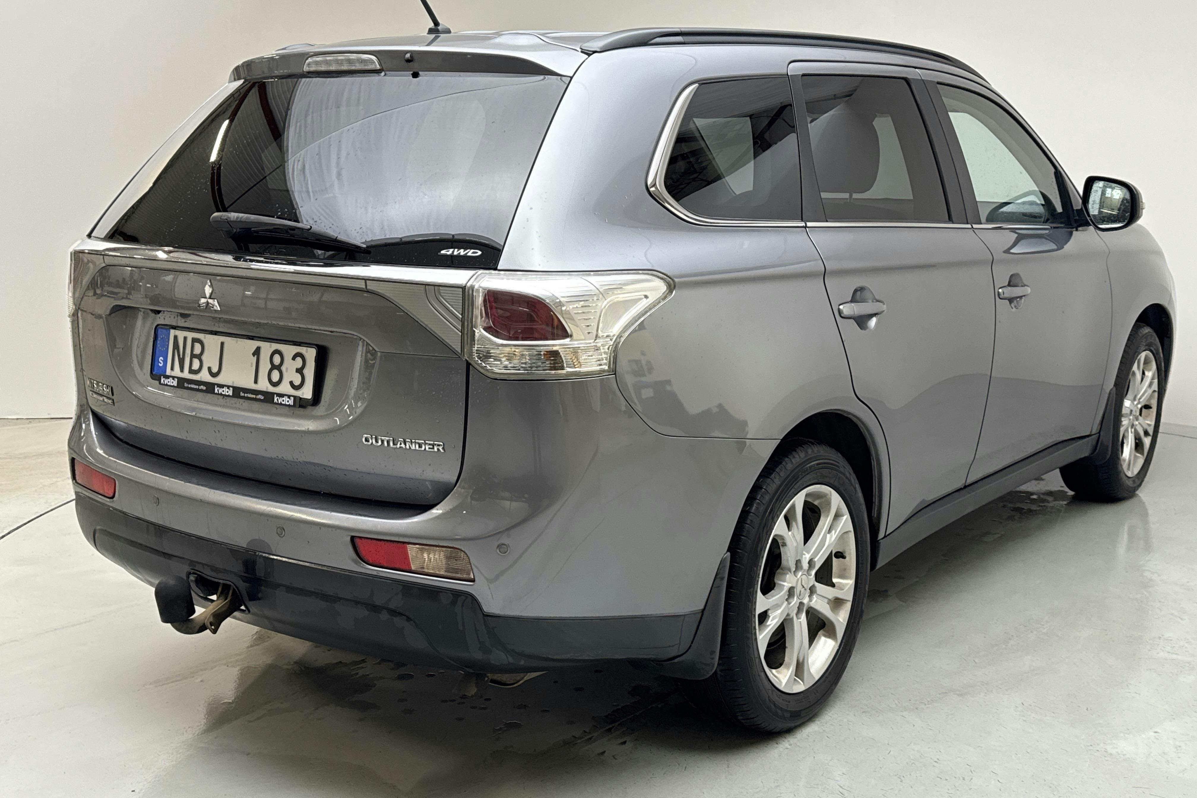 Mitsubishi Outlander 2.2 Di-D 4WD (150hk) - 241 960 km - Manual - 2013