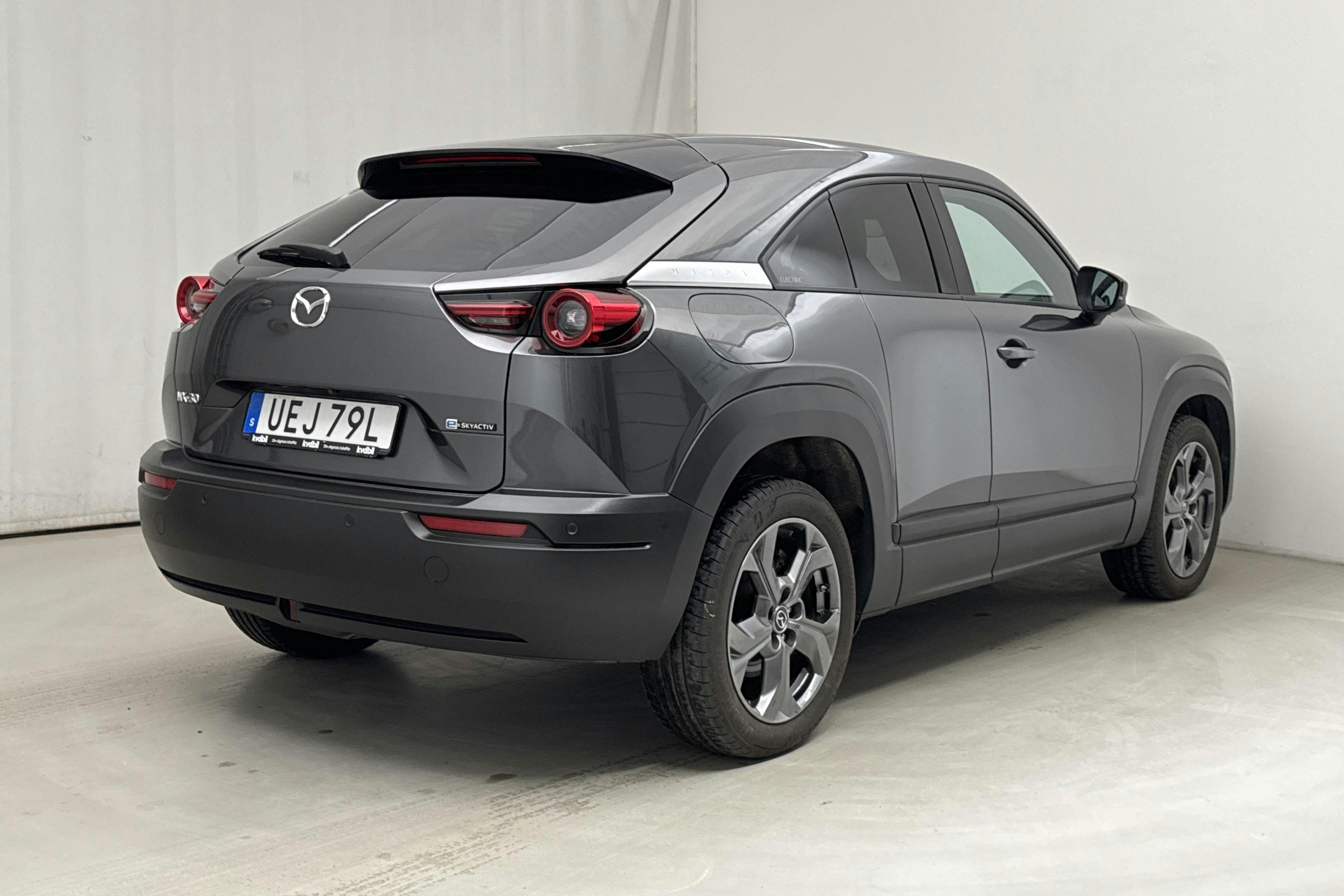 Mazda MX-30 e-Skyactiv (145hk) - 4 028 mil - Automat - grå - 2021