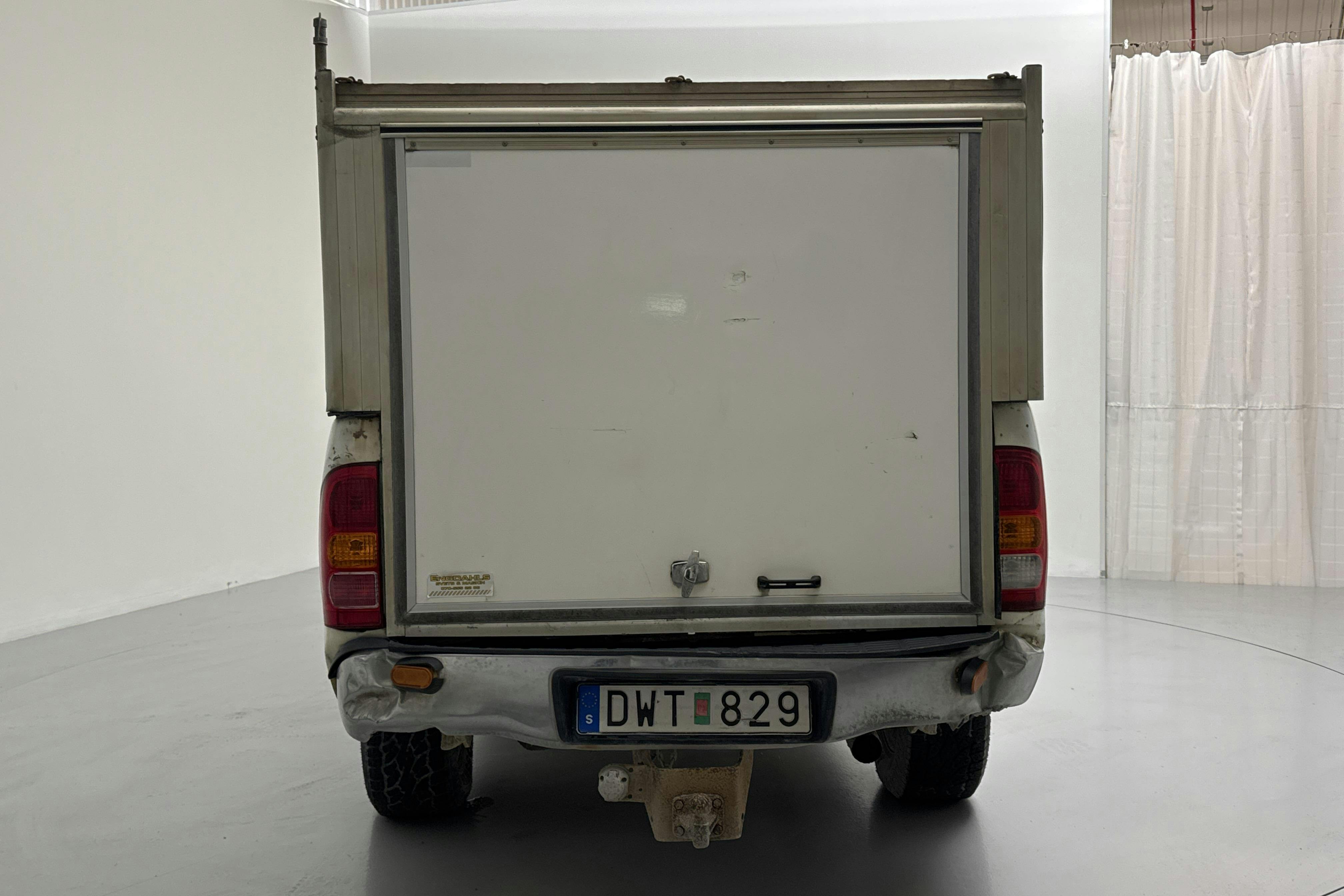 Toyota Hilux 2.5 D-4D 4WD (120hk) - 264 020 km - Manual - white - 2007