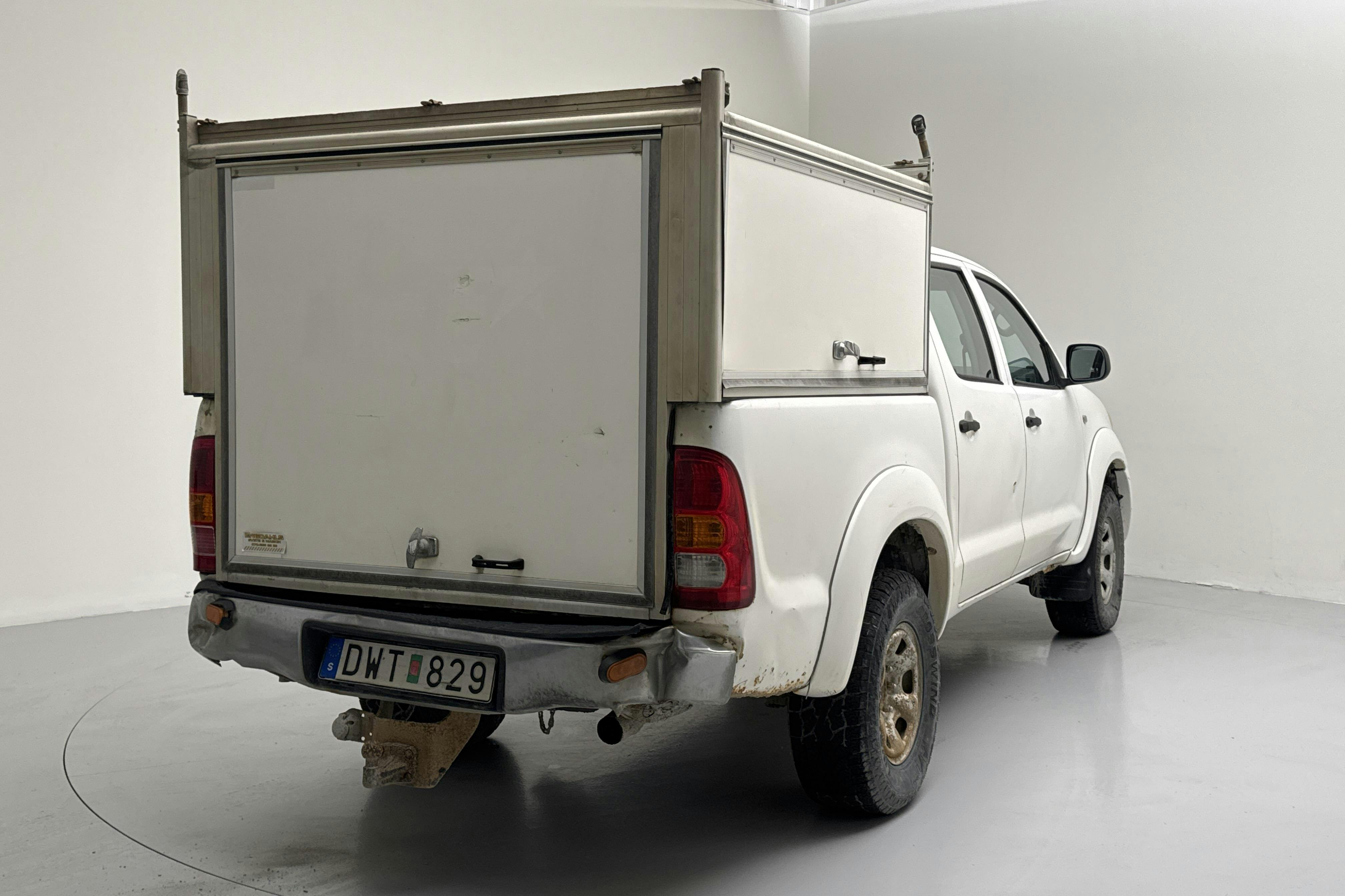 Toyota Hilux 2.5 D-4D 4WD (120hk) - 264 020 km - Manual - white - 2007