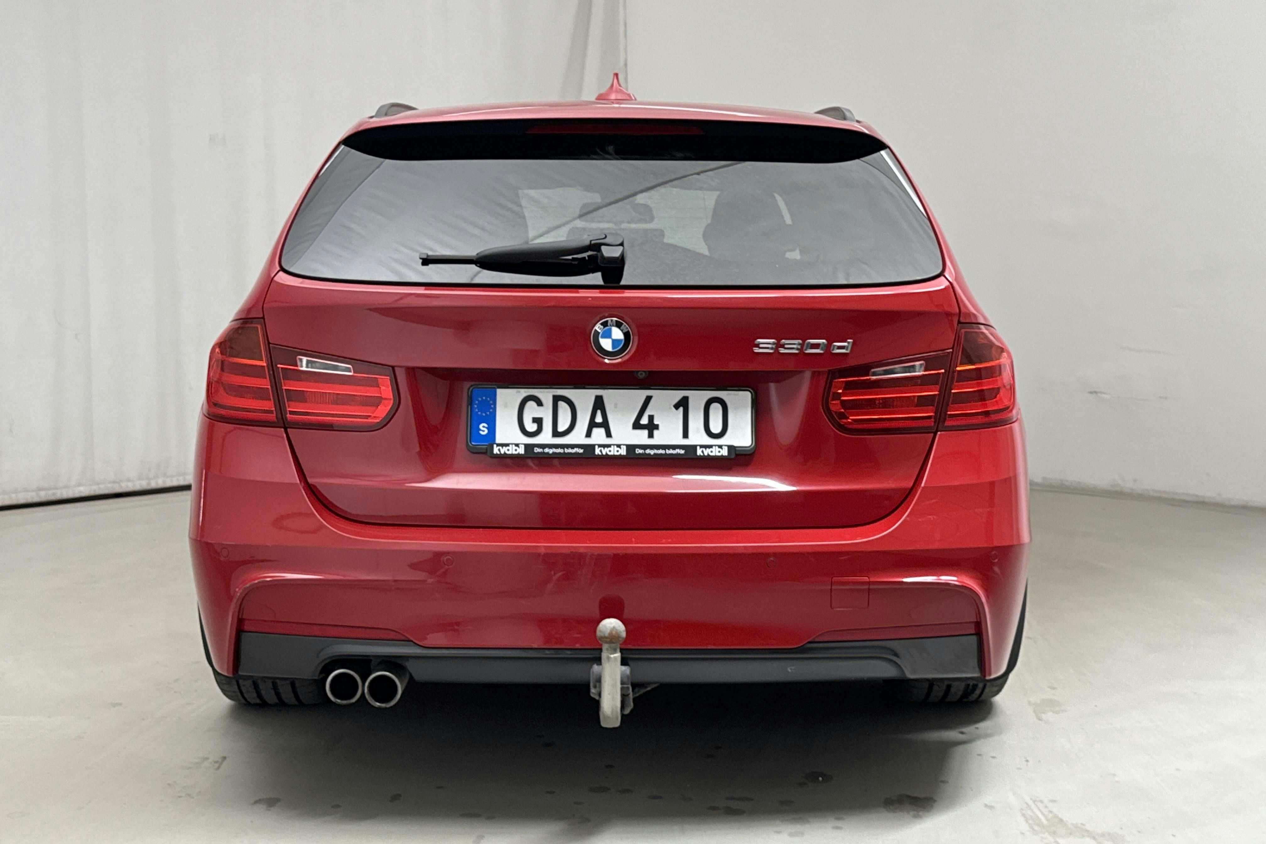 BMW 330d Touring, F31 (258hk) - 149 420 km - Automatic - red - 2013