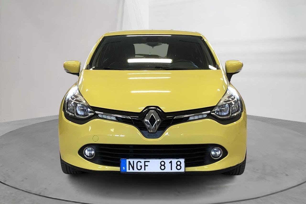 Renault Clio IV 1.2 16V 5dr (75hk) - 80 330 km - Manual - yellow - 2013