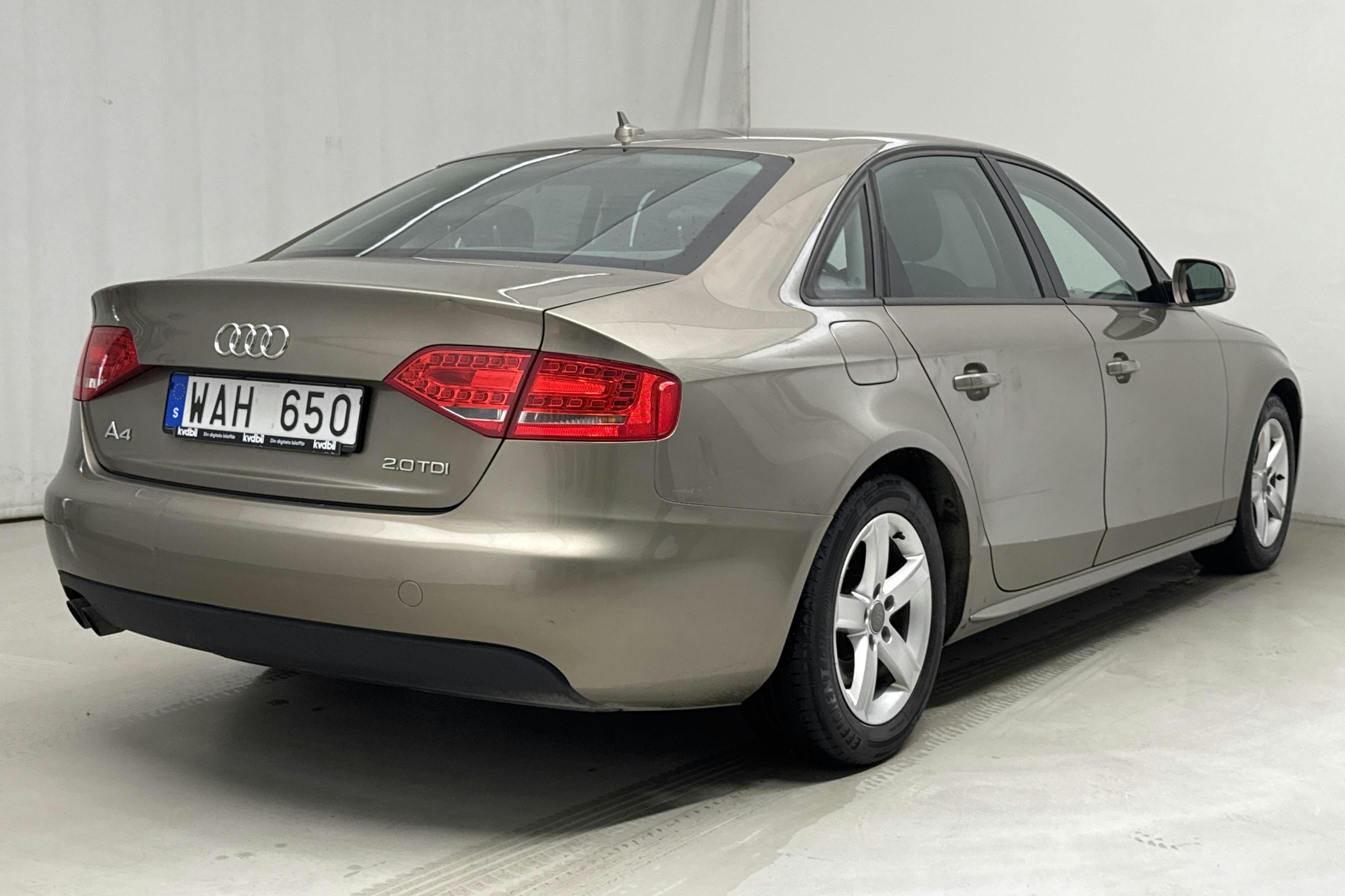 Audi A4 2.0 TDI e (136hk) - 213 860 km - Manuaalinen - Light Brown - 2010