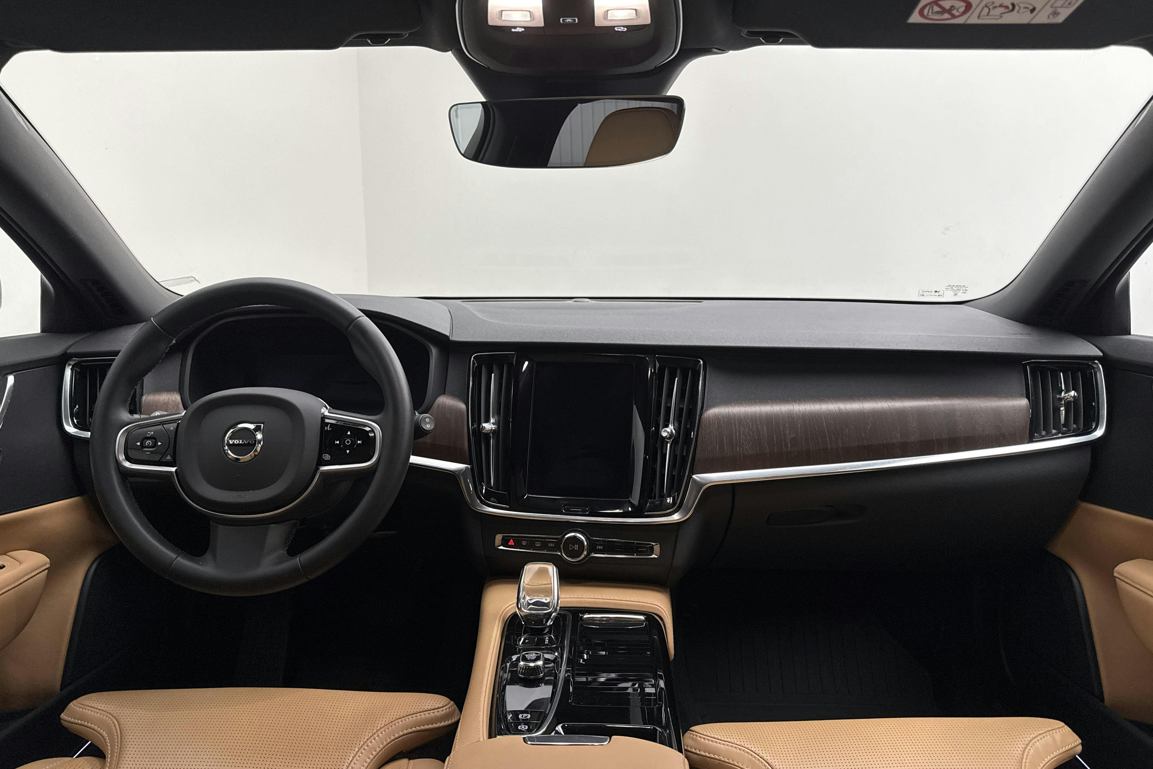 Volvo V90 T6 AWD Recharge (350hk) - 124 360 km - Automatic - silver - 2023