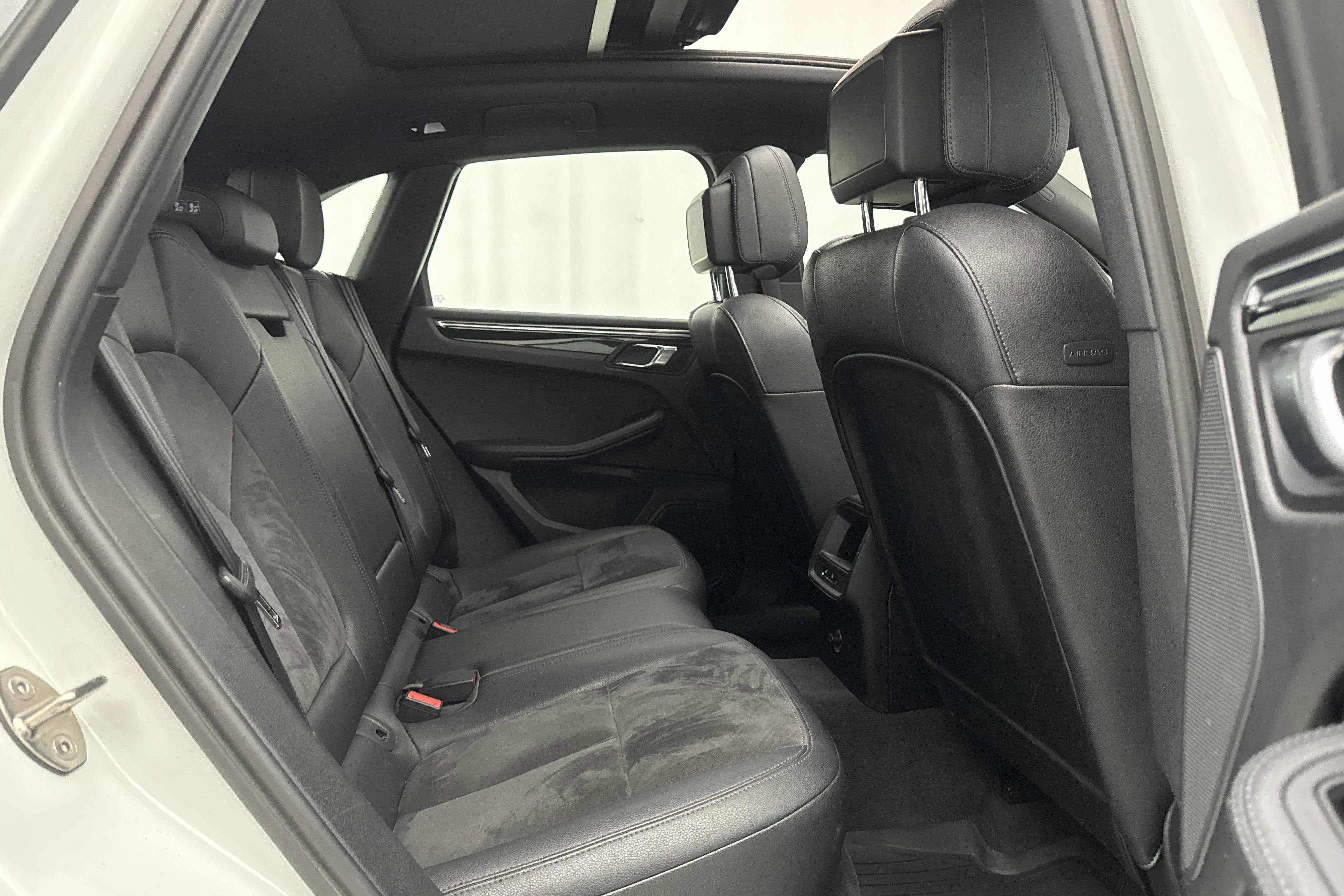 Porsche Macan 3.0 S Diesel (258hk) - 224 310 km - Automatic - white - 2016