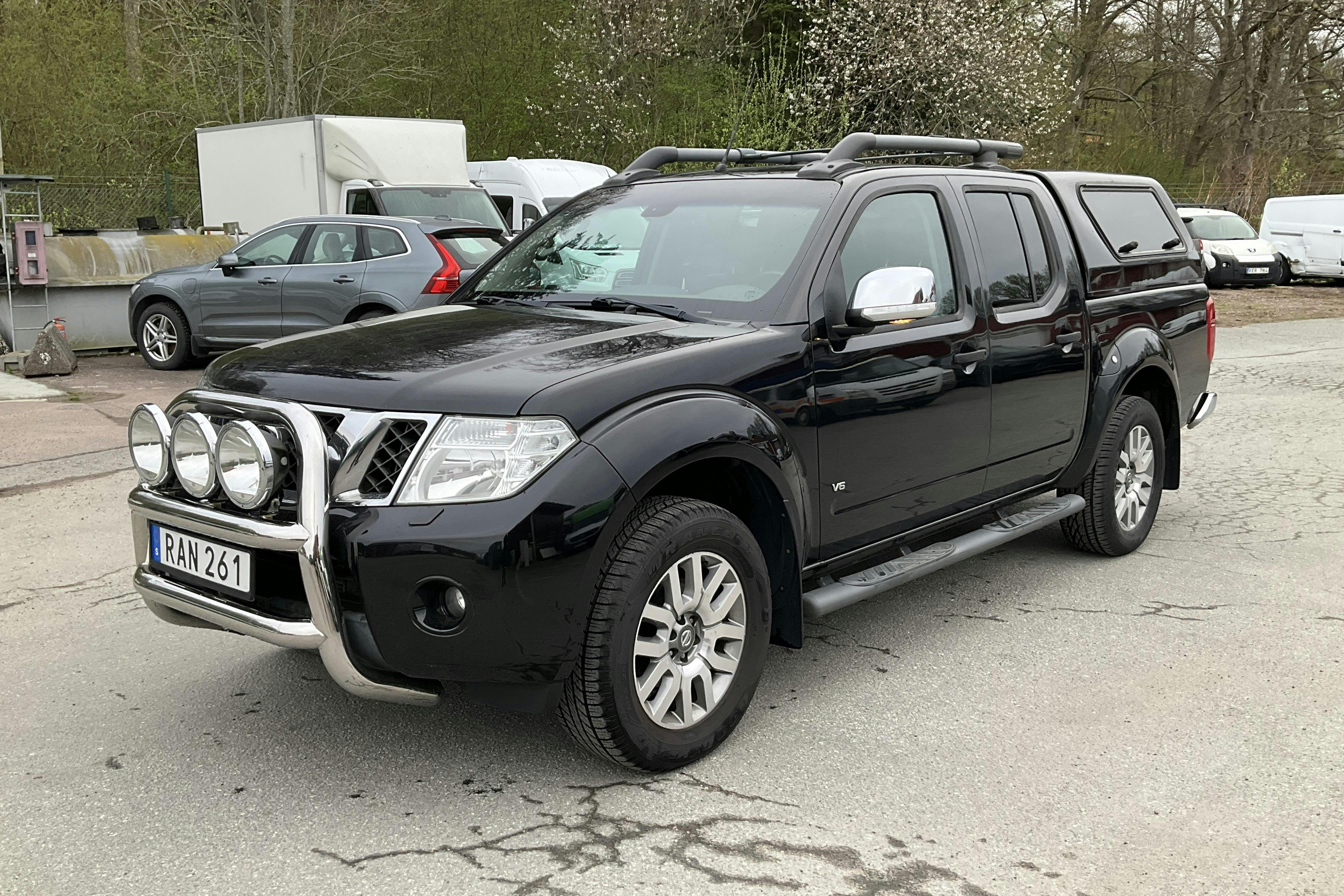 Nissan Navara 3.0 dCi V6 (231hk) - 83 600 km - Automatic - black - 2016