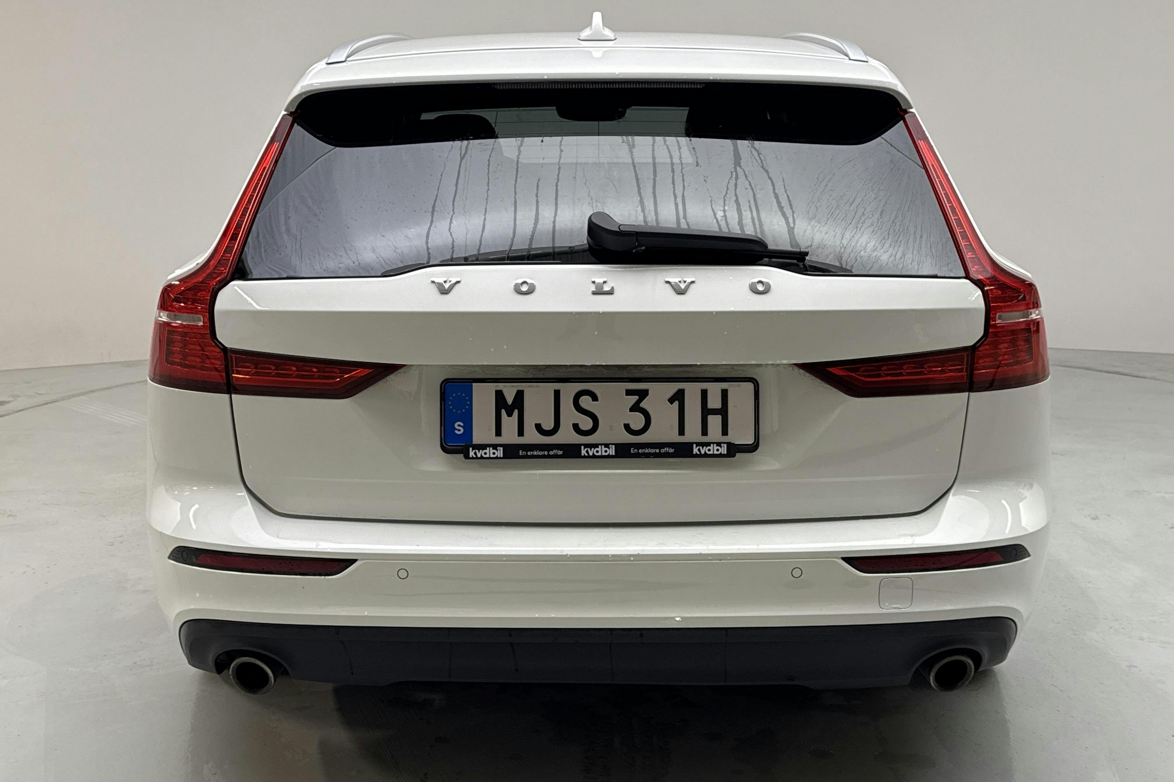 Volvo V60 D4 (190hk) - 190 080 km - Automaatne - valge - 2020