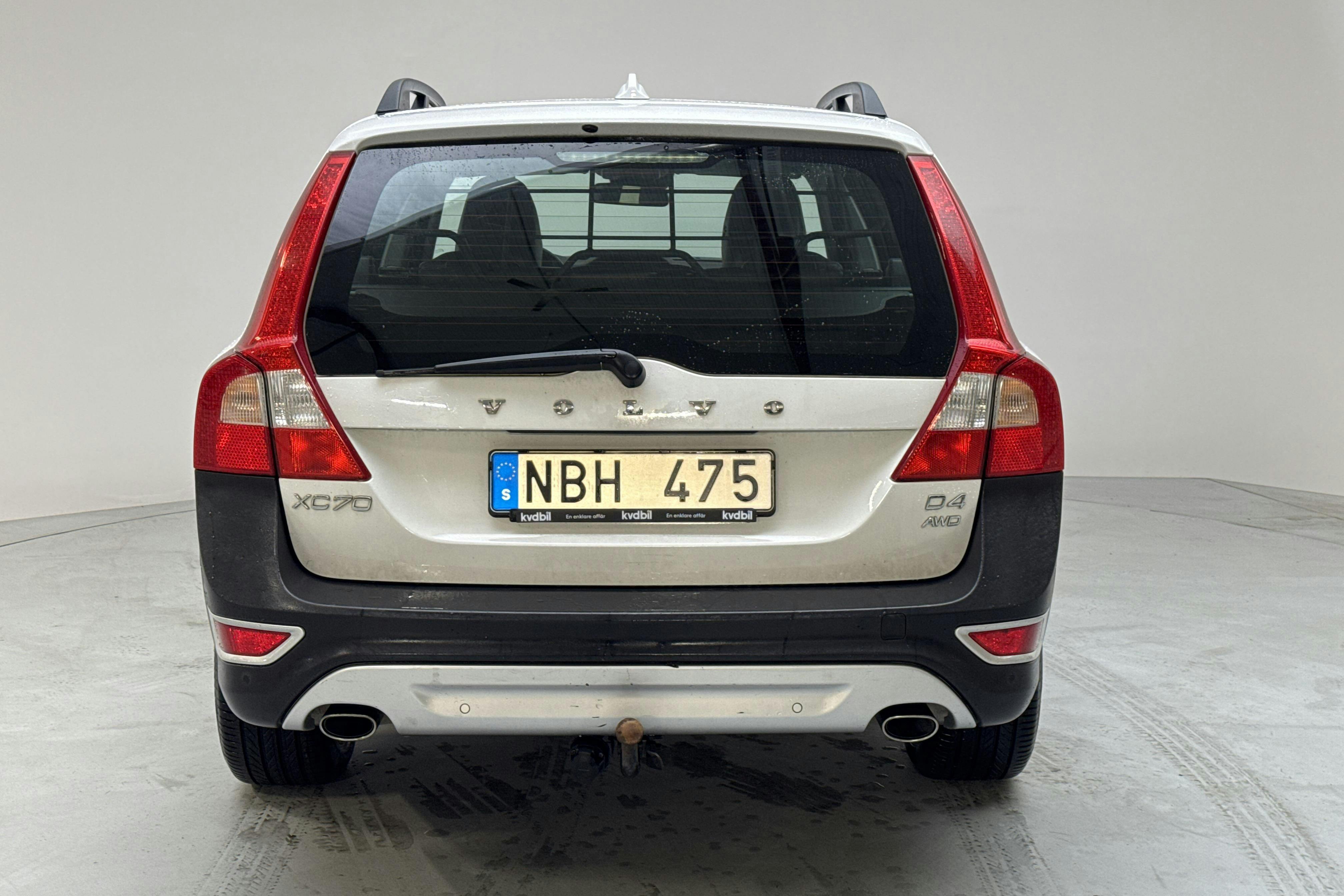 Volvo XC70 II D4 AWD (163hk) - 267 620 km - Manualna - biały - 2013