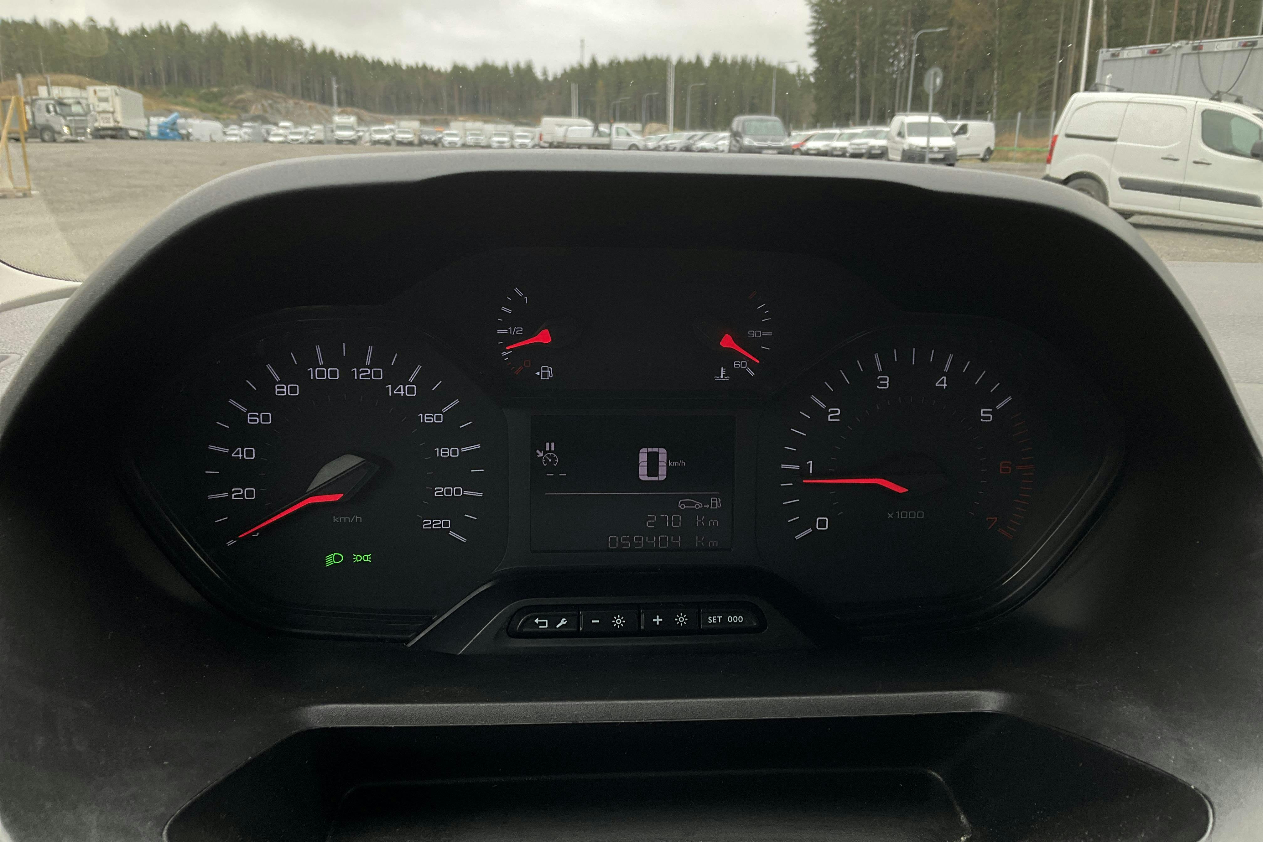 Peugeot Partner 1.5 HDI Skåp (100hk) - 59 400 km - Käsitsi - valge - 2022