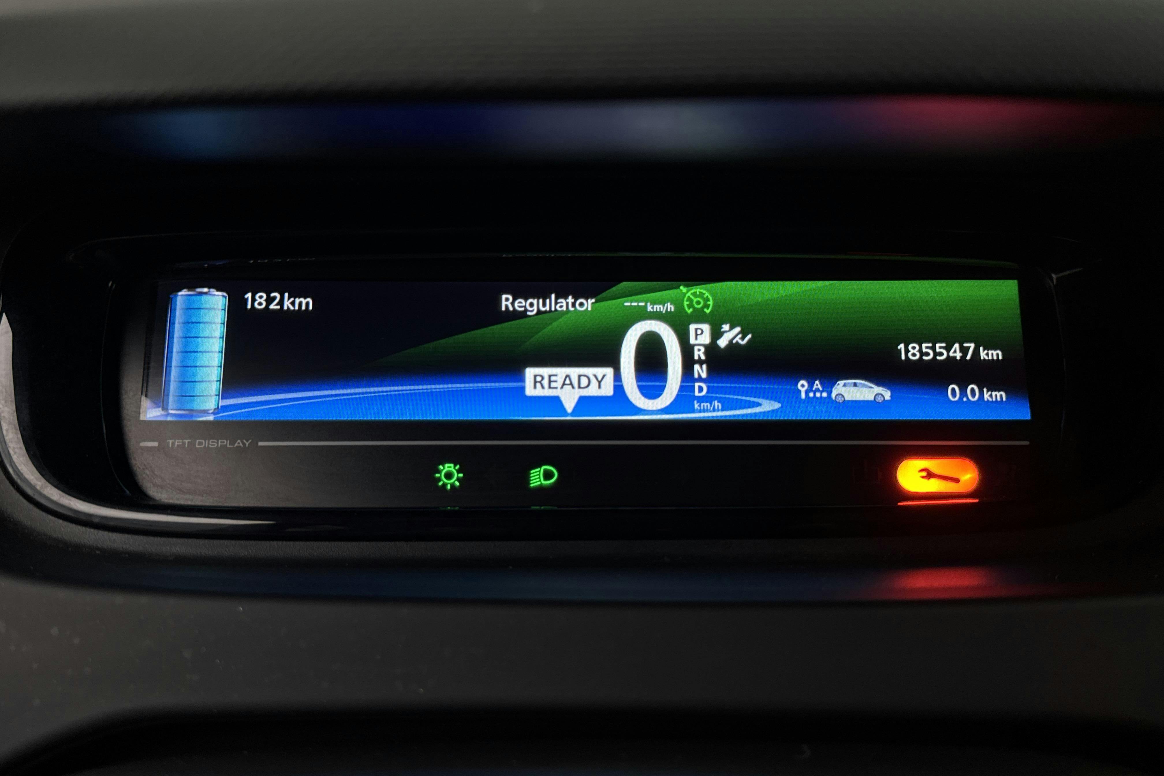 Renault Zoe 41 kWh R90 (92hk) - 185 550 km - Automatic - red - 2018