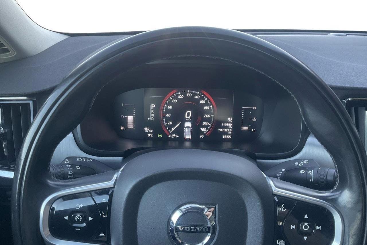 Volvo V90 D4 (190hk) - 110 700 km - Automatic - black - 2017