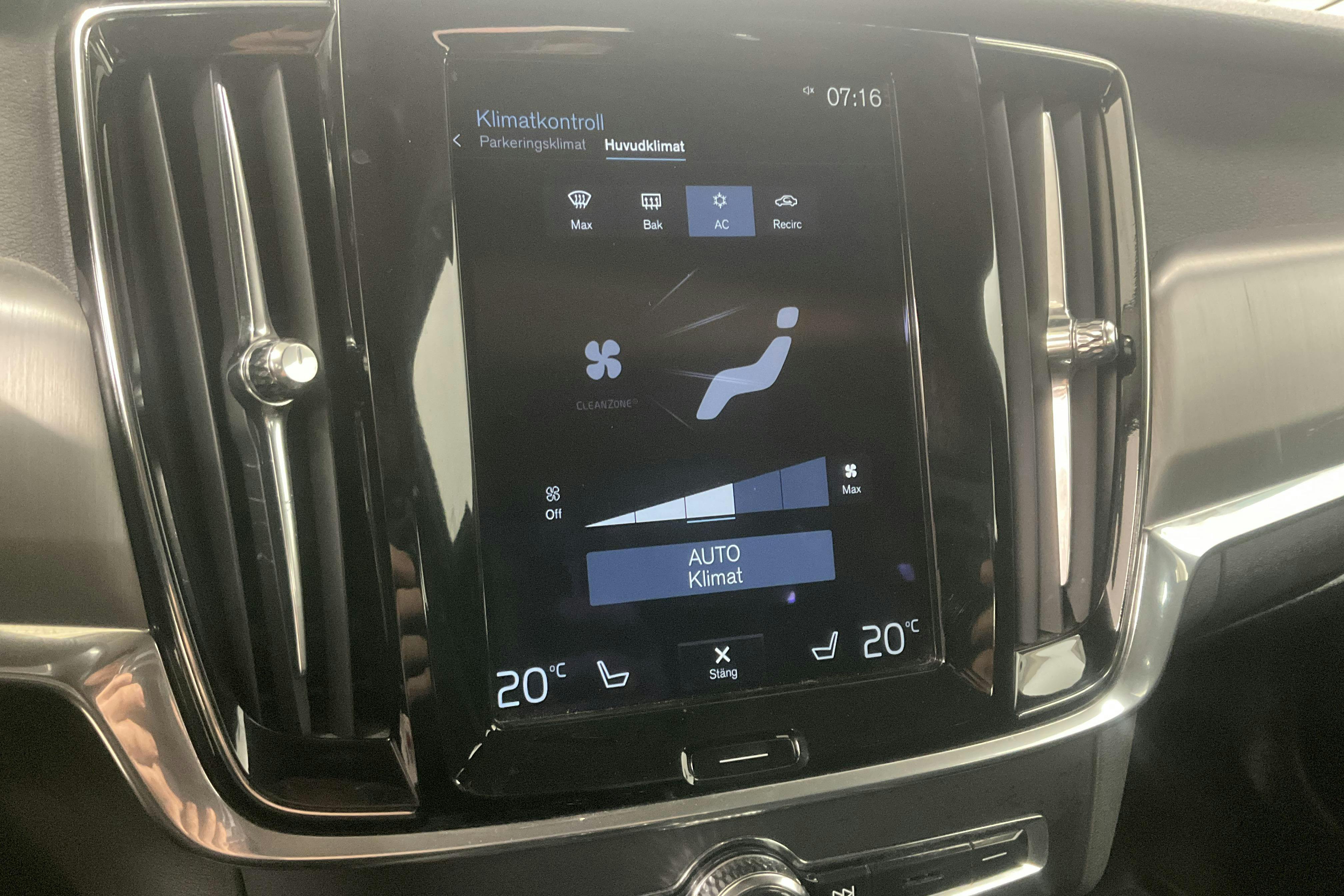 Volvo V90 D4 (190hk) - 110 700 km - Automatic - black - 2017