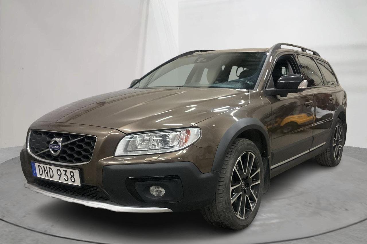 Volvo XC70 II D4 AWD (181hk) - 17 902 mil - Automat - brun - 2015
