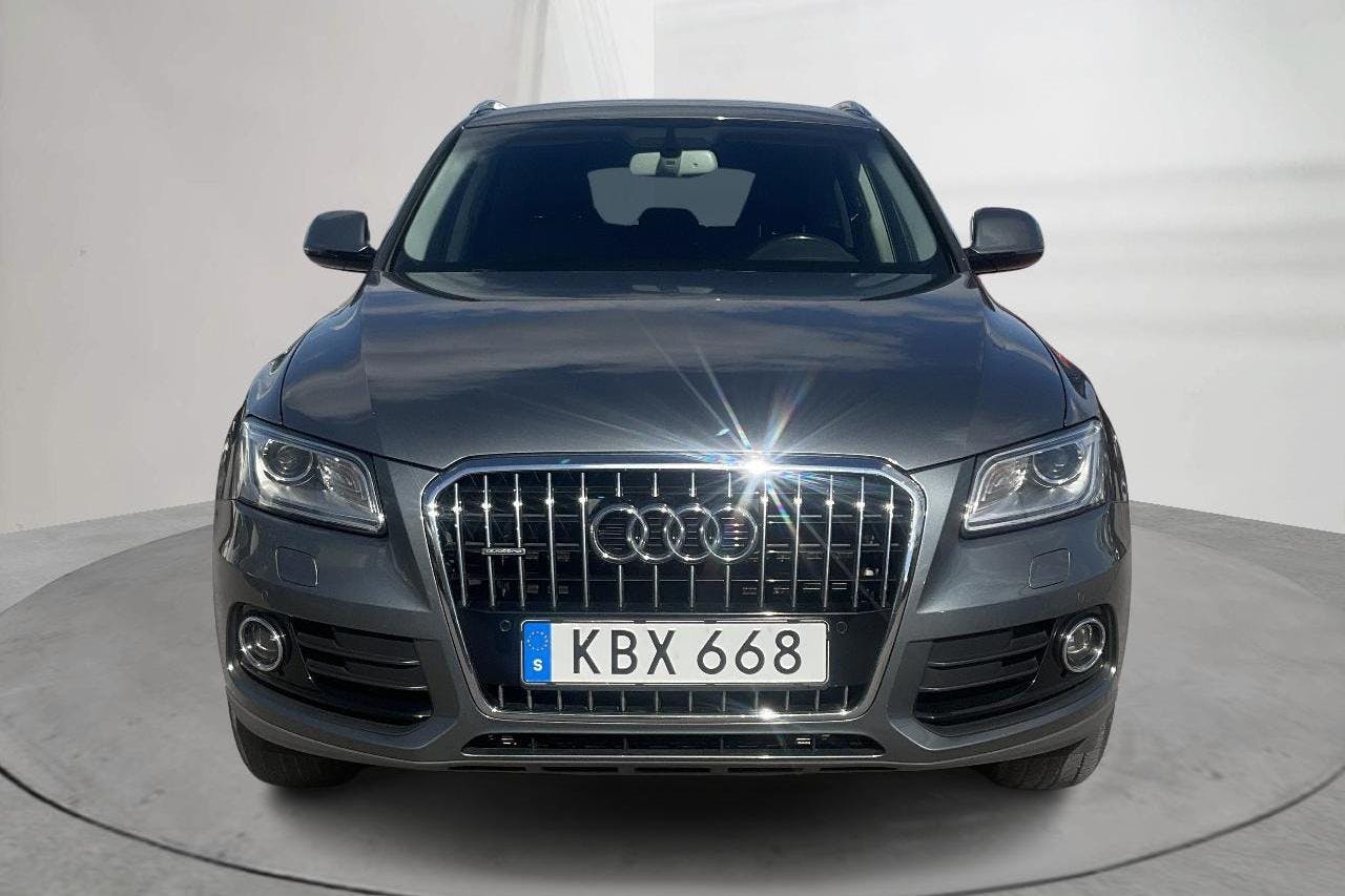 Audi Q5 2.0 TDI clean diesel quattro (190hk) - 158 240 km - Automaattinen - harmaa - 2016