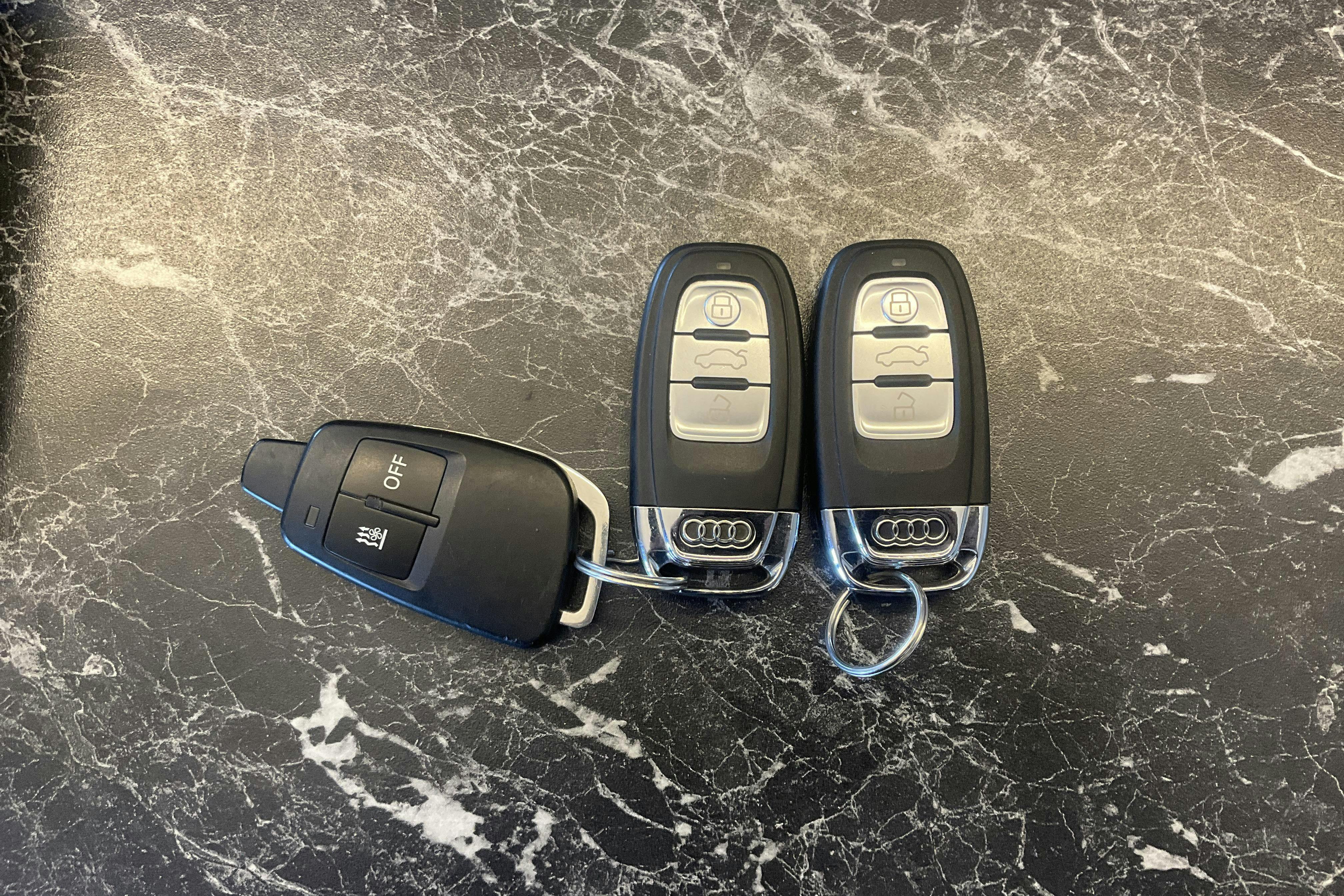 Audi Q5 2.0 TDI clean diesel quattro (190hk) - 158 240 km - Automaattinen - harmaa - 2016