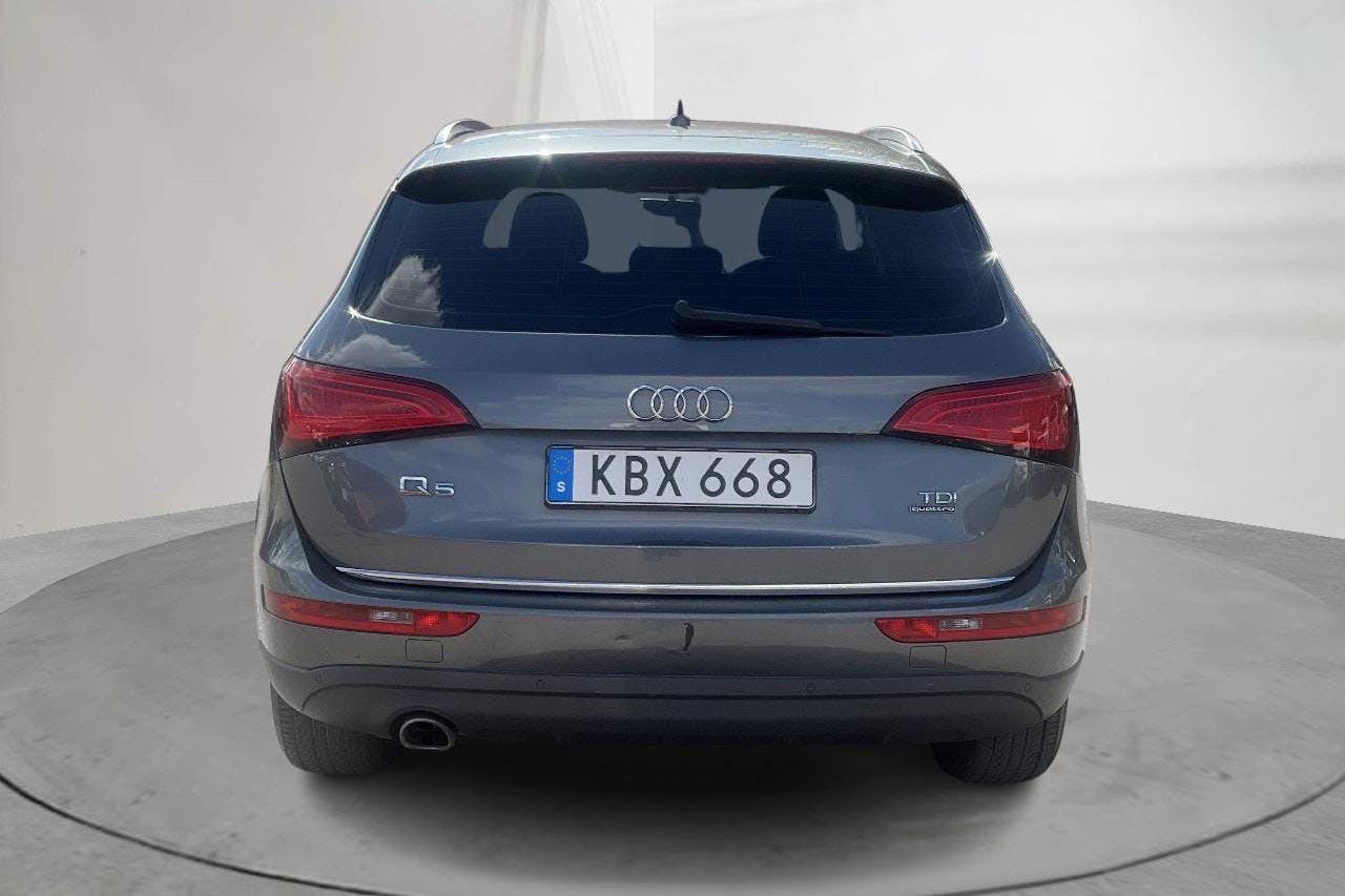 Audi Q5 2.0 TDI clean diesel quattro (190hk) - 158 240 km - Automaattinen - harmaa - 2016
