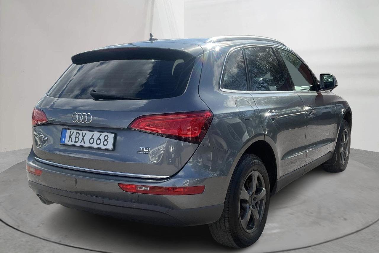 Audi Q5 2.0 TDI clean diesel quattro (190hk) - 158 240 km - Automaattinen - harmaa - 2016