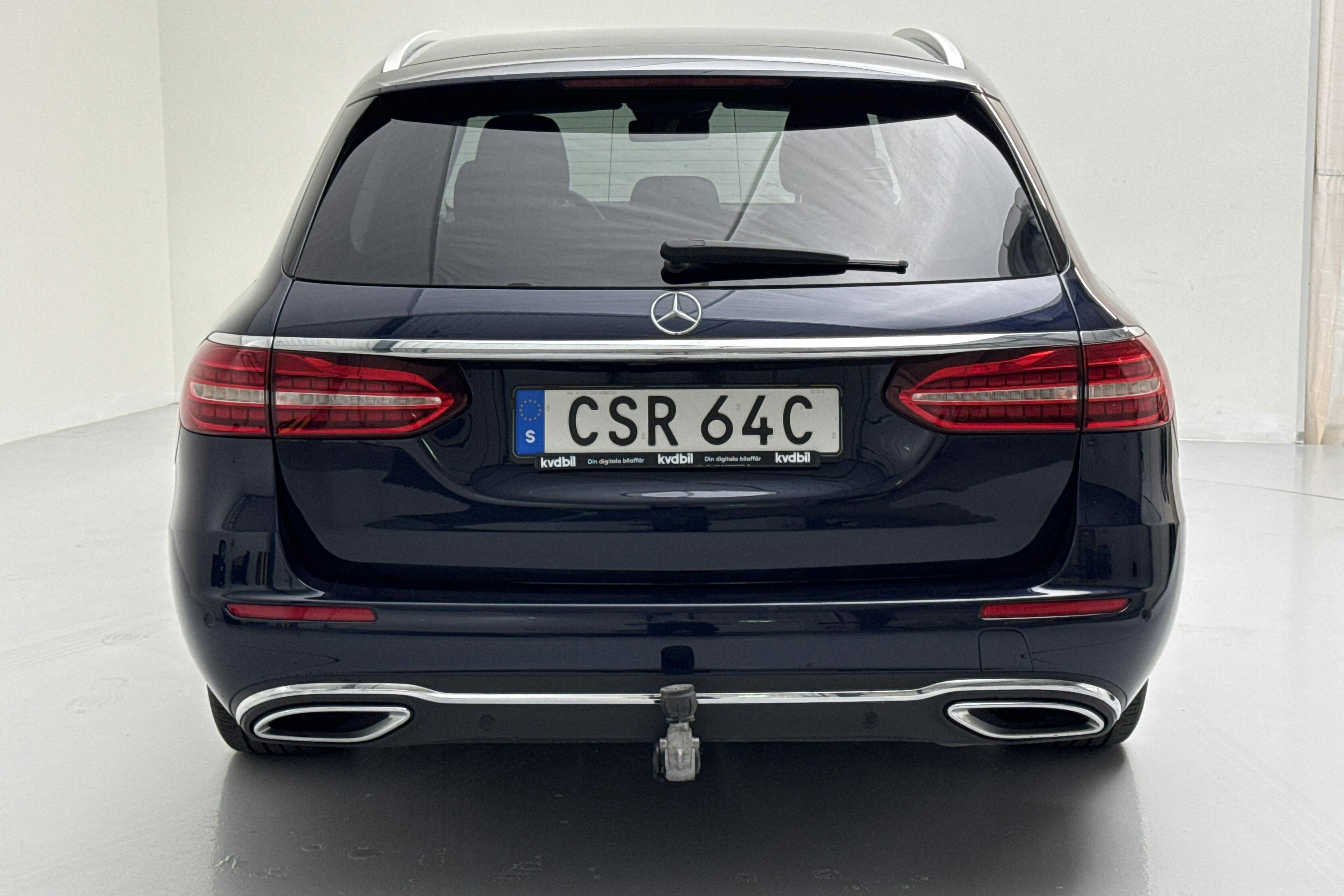 Mercedes E 220 d Kombi S213 (194hk) - 38 350 km - Automatic - Dark Blue - 2021