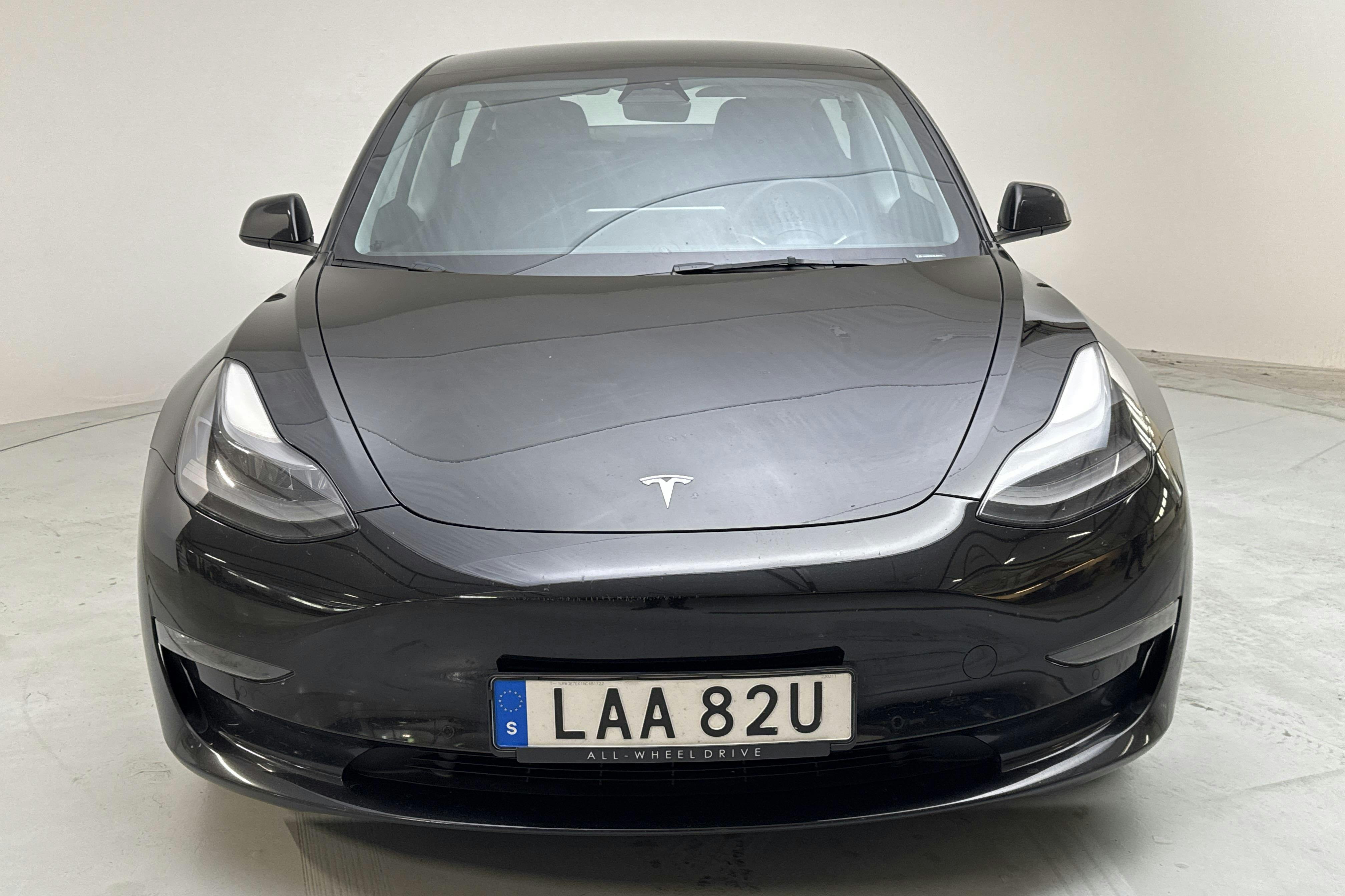 Tesla Model 3 Long Range Dual Motor AWD - 8 653 mil - Automat - svart - 2022