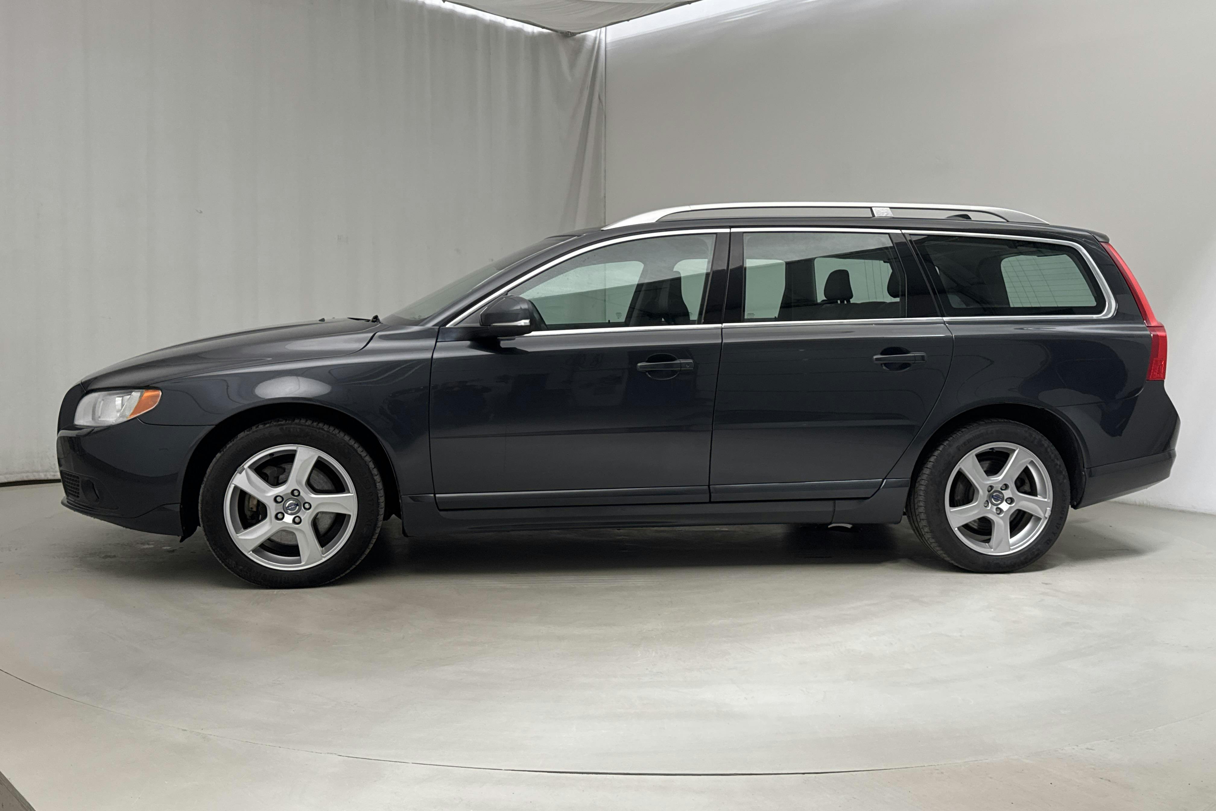 Volvo V70 II 2.5FT AFV Bi-fuel (231hk) - 265 620 km - Manualna - szary - 2012