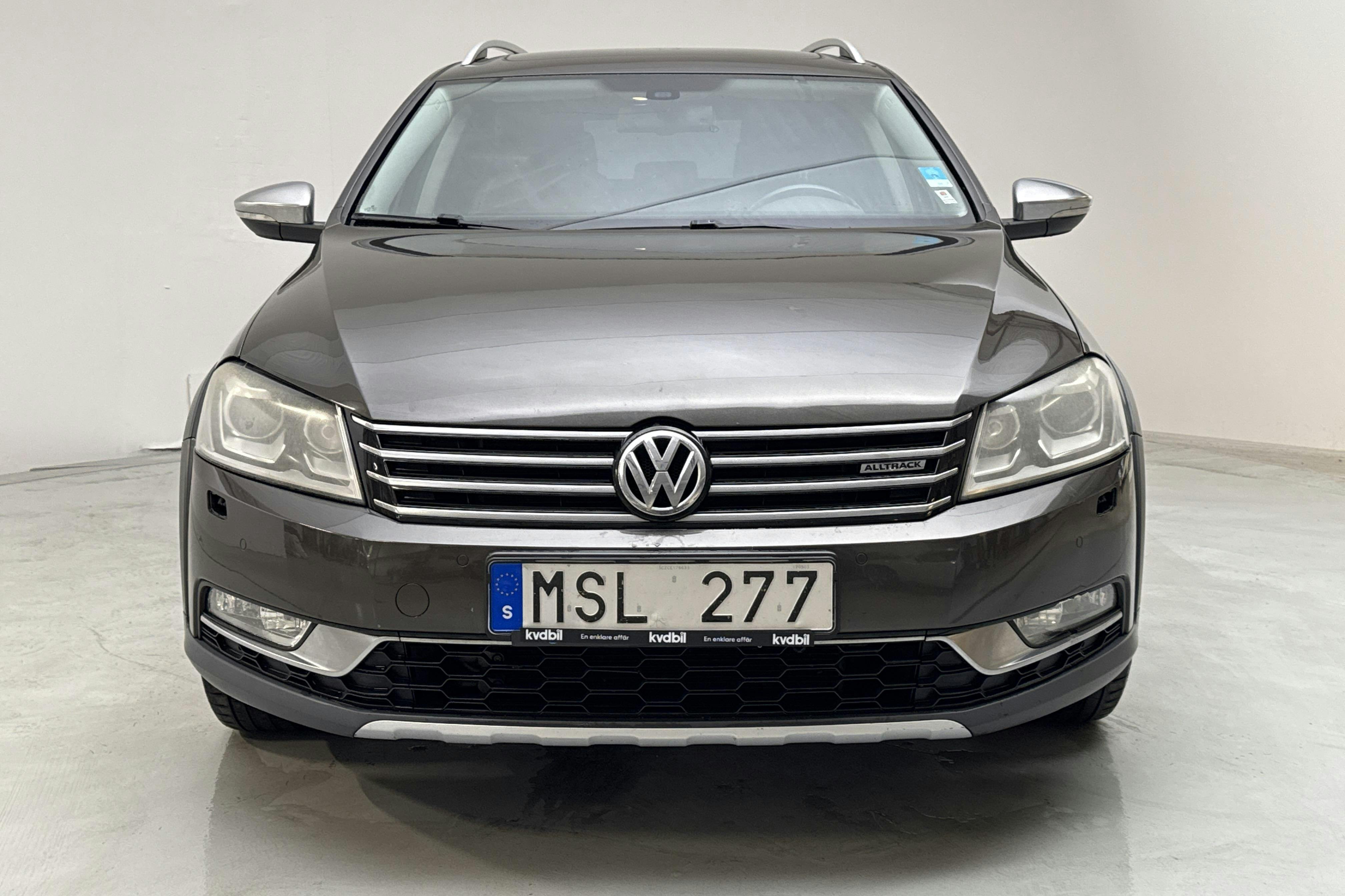 VW Passat Alltrack 2.0 TDI BlueMotion Technology 4Motion (170hk) - 23 737 mil - Automat - Dark Brown - 2012
