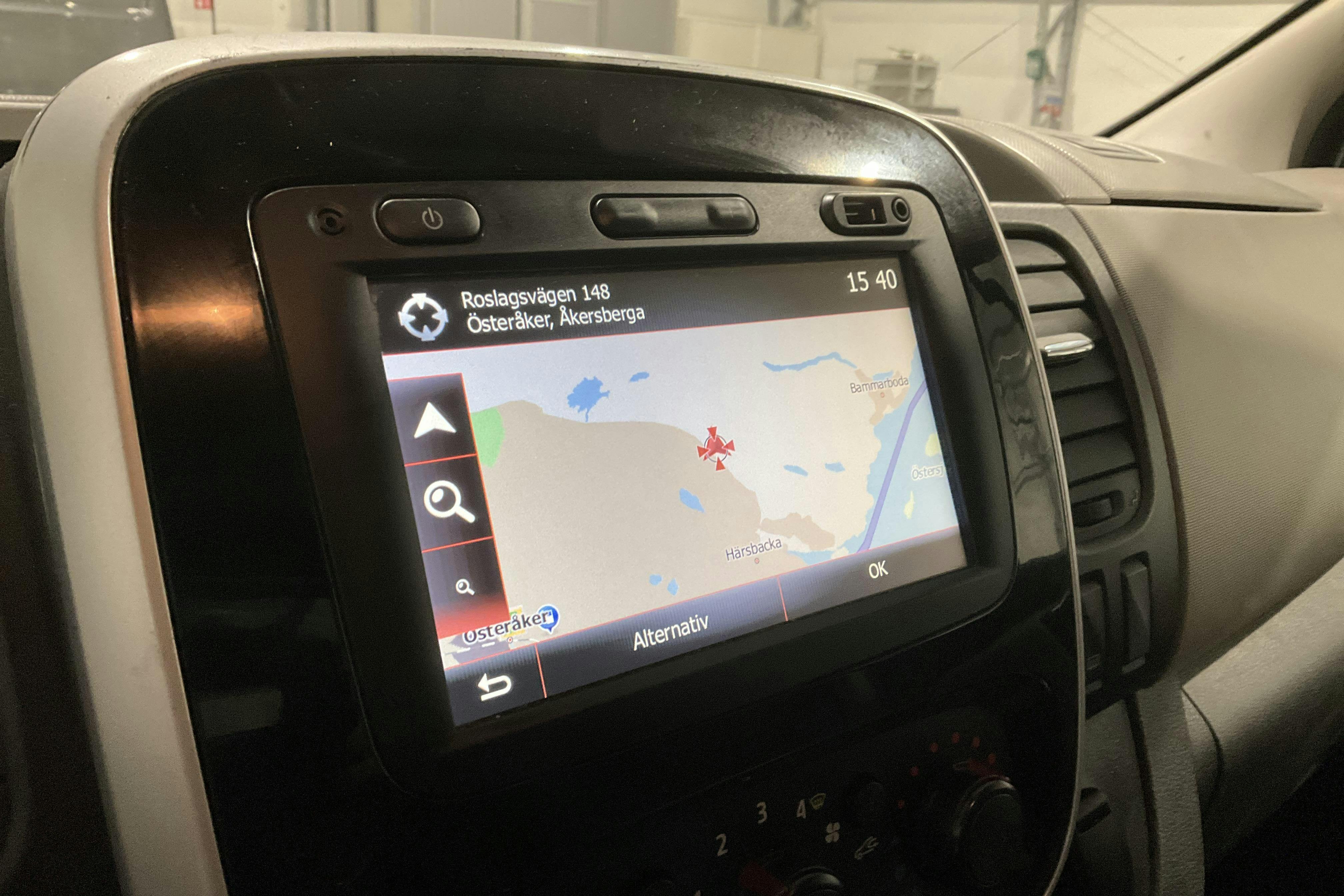 Renault Trafic 1.6 dCi Skåp (125hk) - 130 300 km - Käsitsi - hõbe - 2017