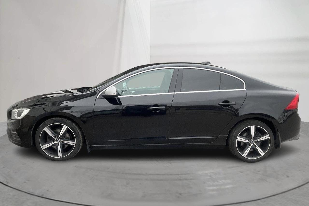 Volvo S60 T3 (152hk) - 124 120 km - Manual - black - 2017
