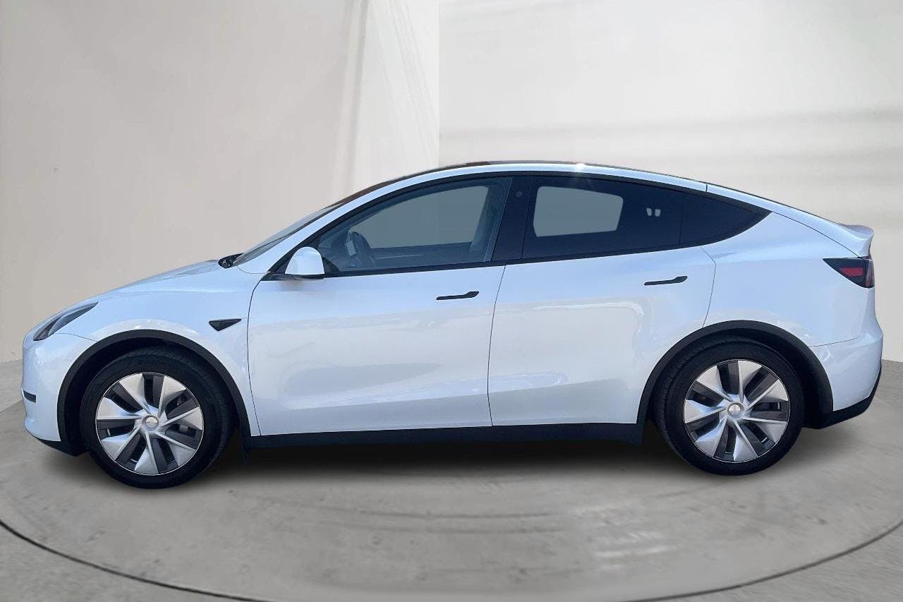 Tesla Model Y Long Range Dual Motor AWD - 149 970 km - Automatic - white - 2023