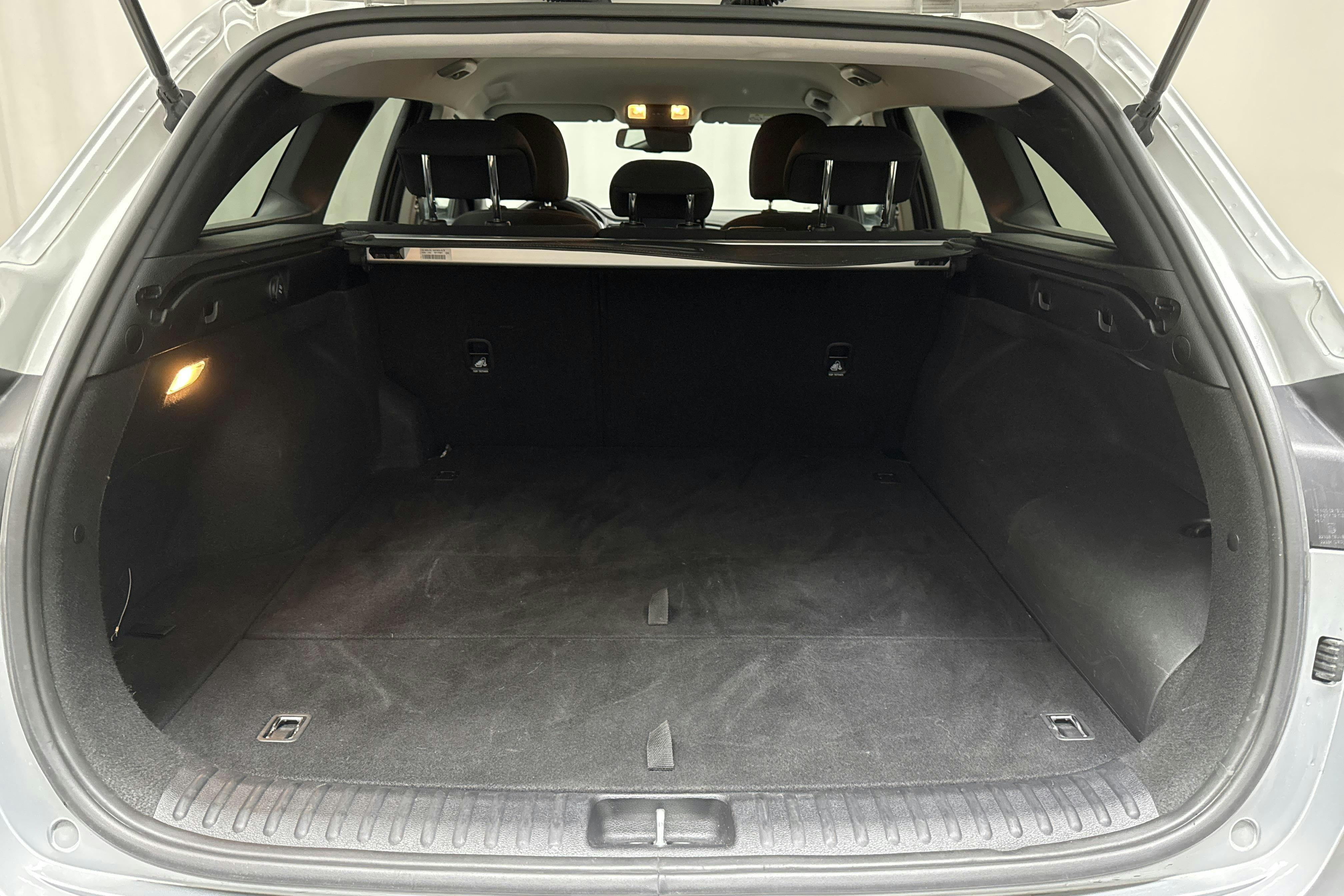 KIA Ceed 1.6 Plug-in Hybrid SW (141hk) - 4 784 mil - Automat - grå - 2020