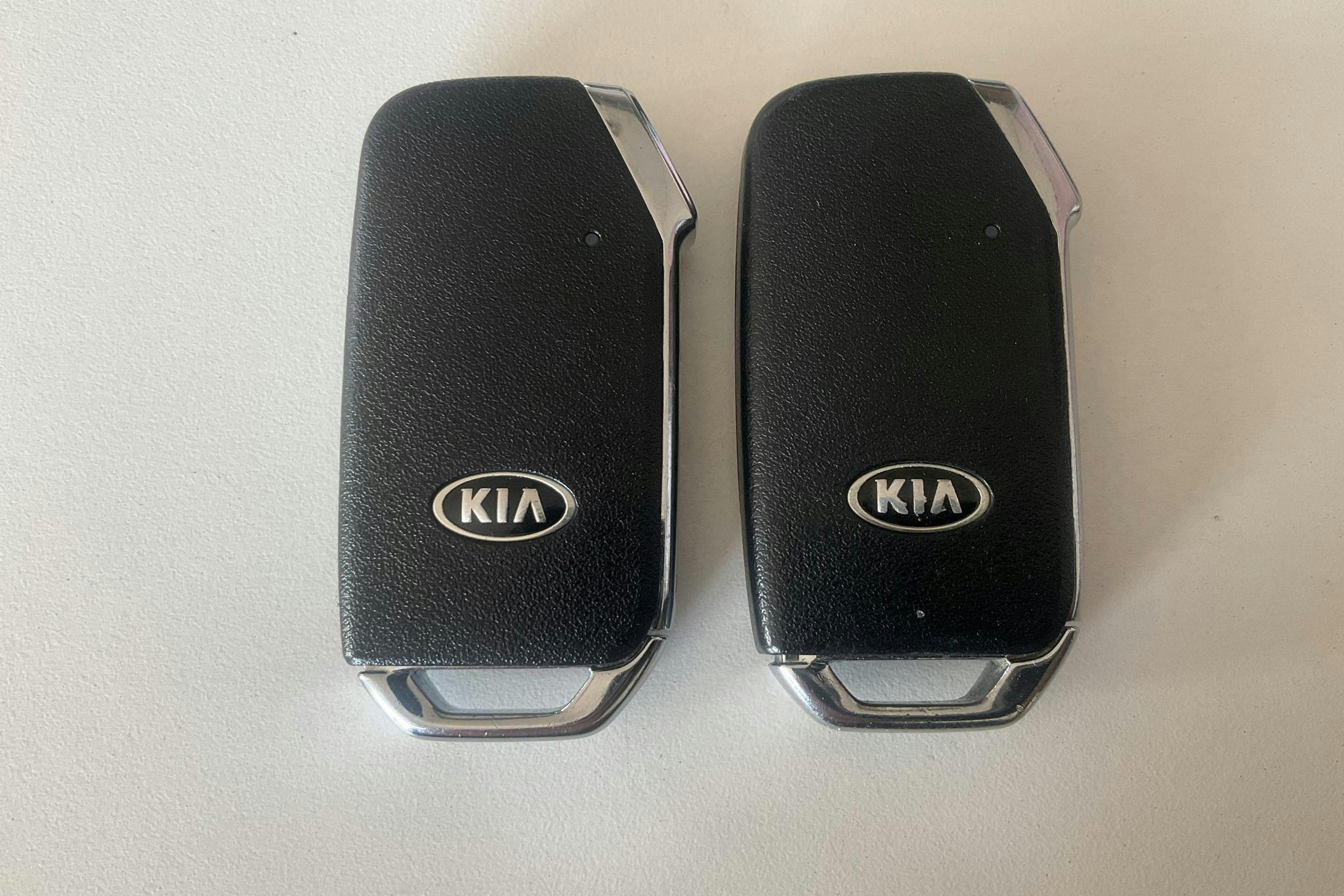 KIA Ceed 1.6 Plug-in Hybrid SW (141hk) - 4 784 mil - Automat - grå - 2020