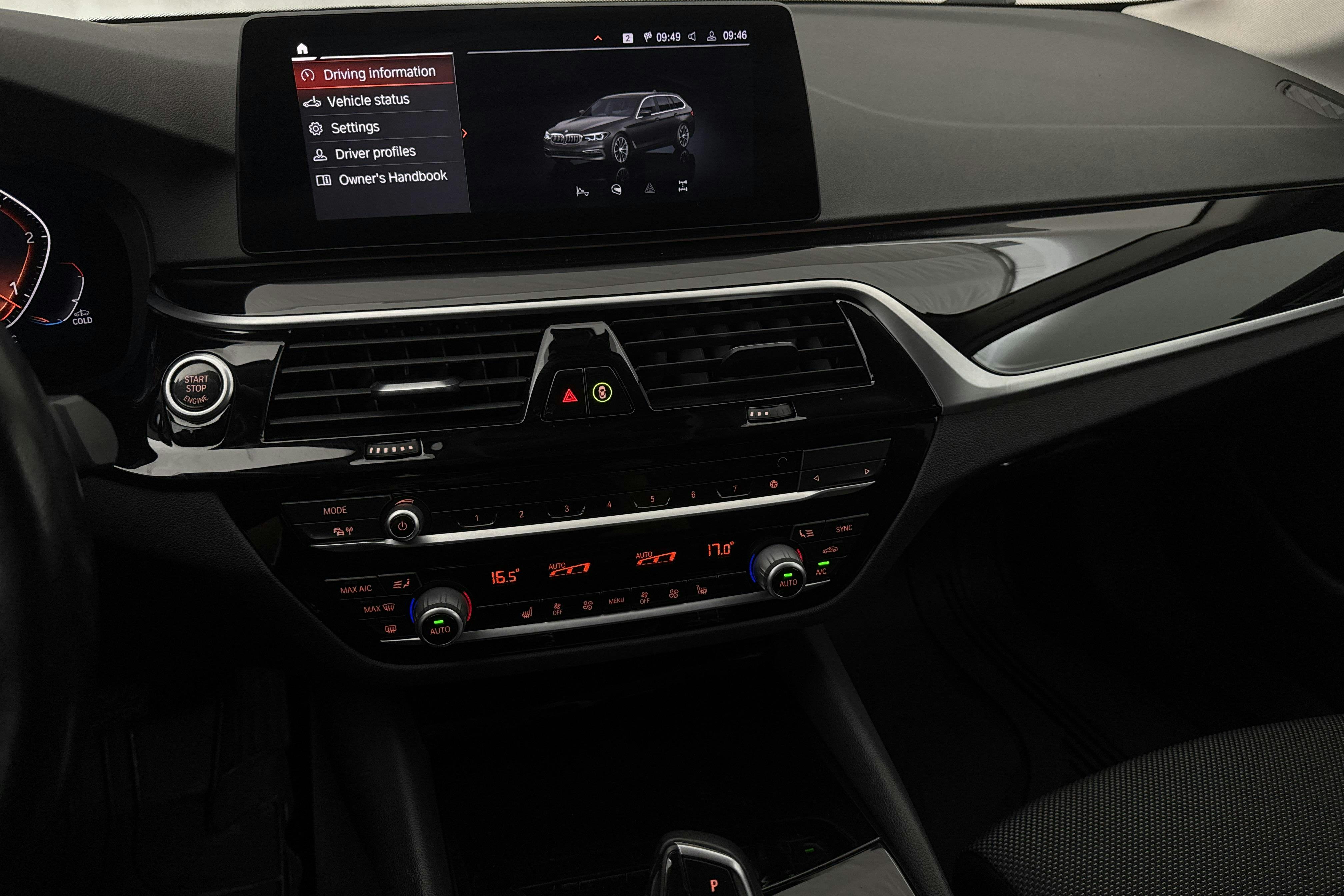 BMW 520d xDrive Touring MHEV, G31 (190hk) - 138 800 km - Automatic - black - 2020