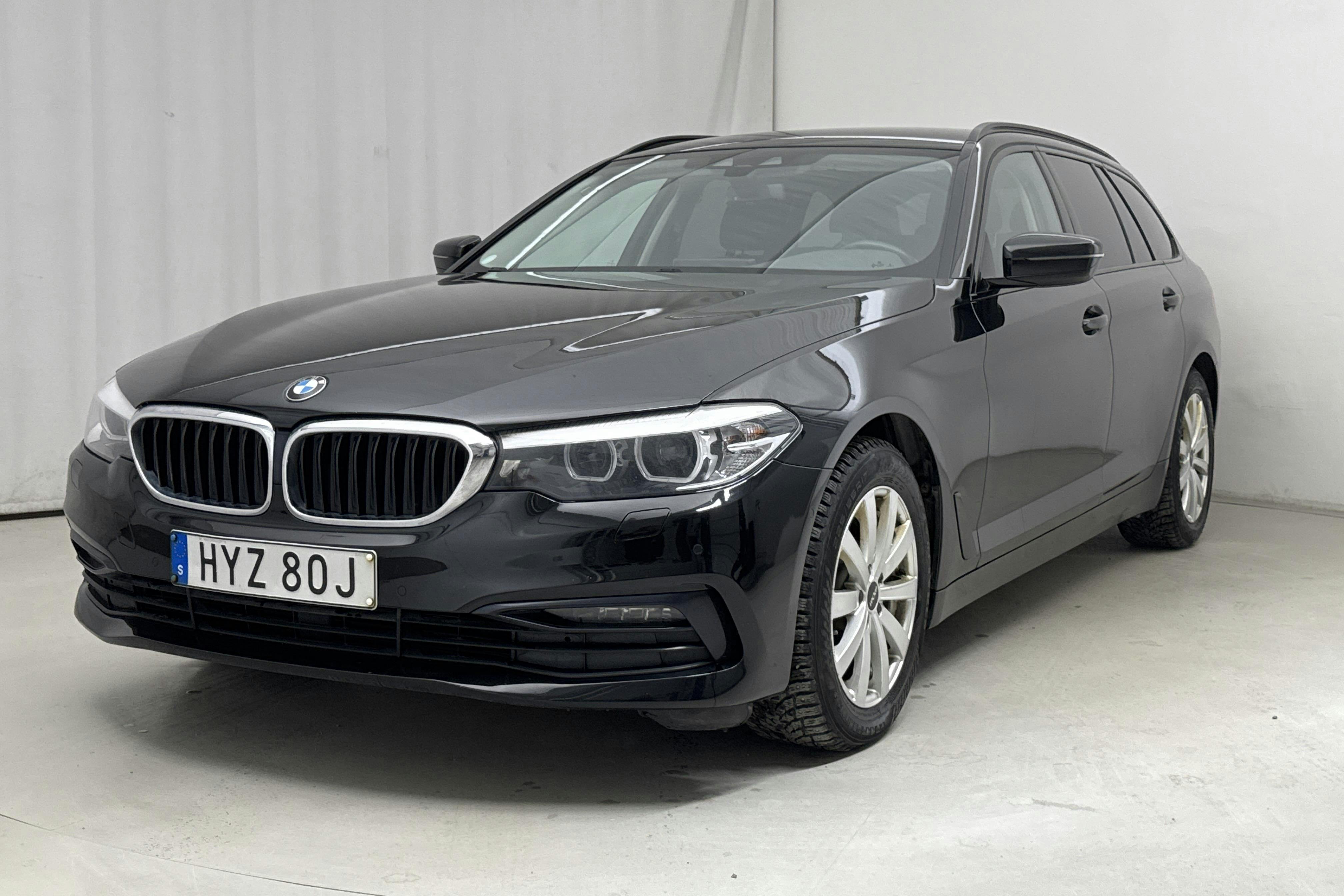 BMW 520d xDrive Touring MHEV, G31 (190hk) - 138 800 km - Automatic - black - 2020