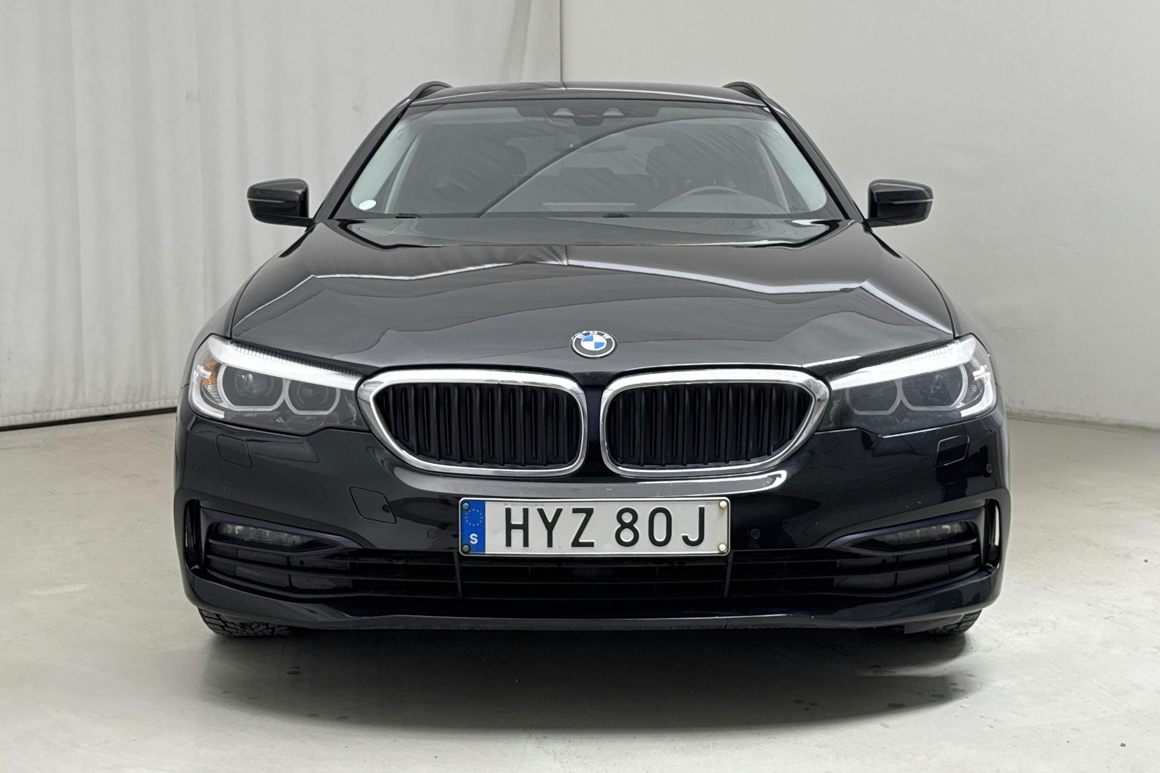 BMW 520d xDrive Touring MHEV, G31 (190hk) - 138 800 km - Automatic - black - 2020