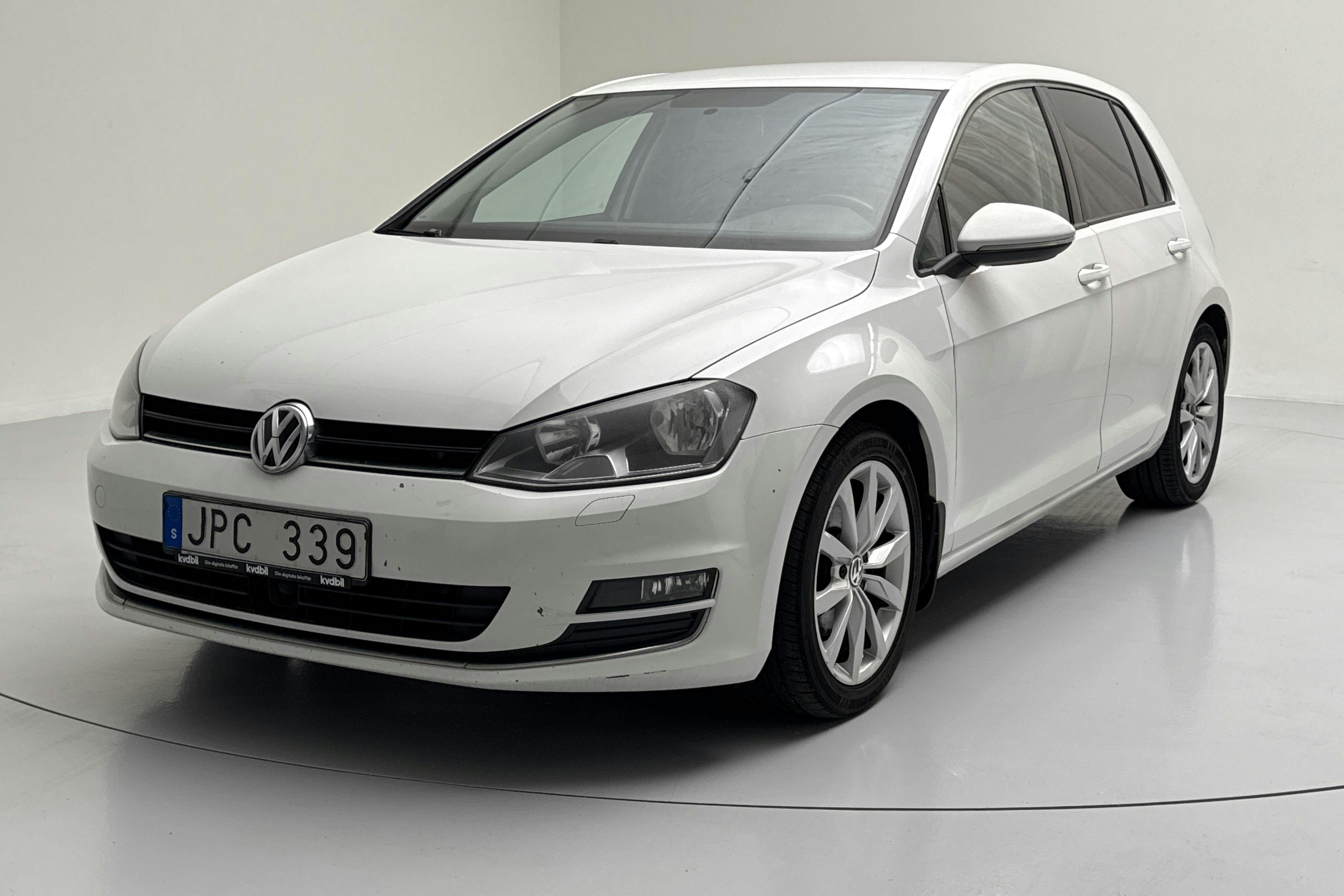 VW Golf VII 2.0 TDI BlueMotion Technology 5dr 4Motion (150hk) - 210 980 km - Manual - white - 2013