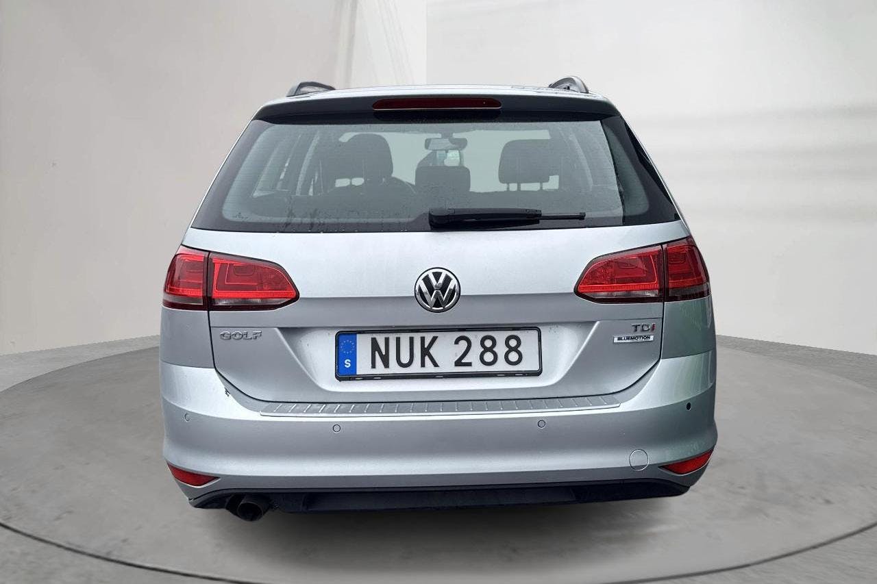 VW Golf VII 1.6 TDI BlueMotion Sportscombi (110hk) - 188 660 km - Manual - silver - 2016
