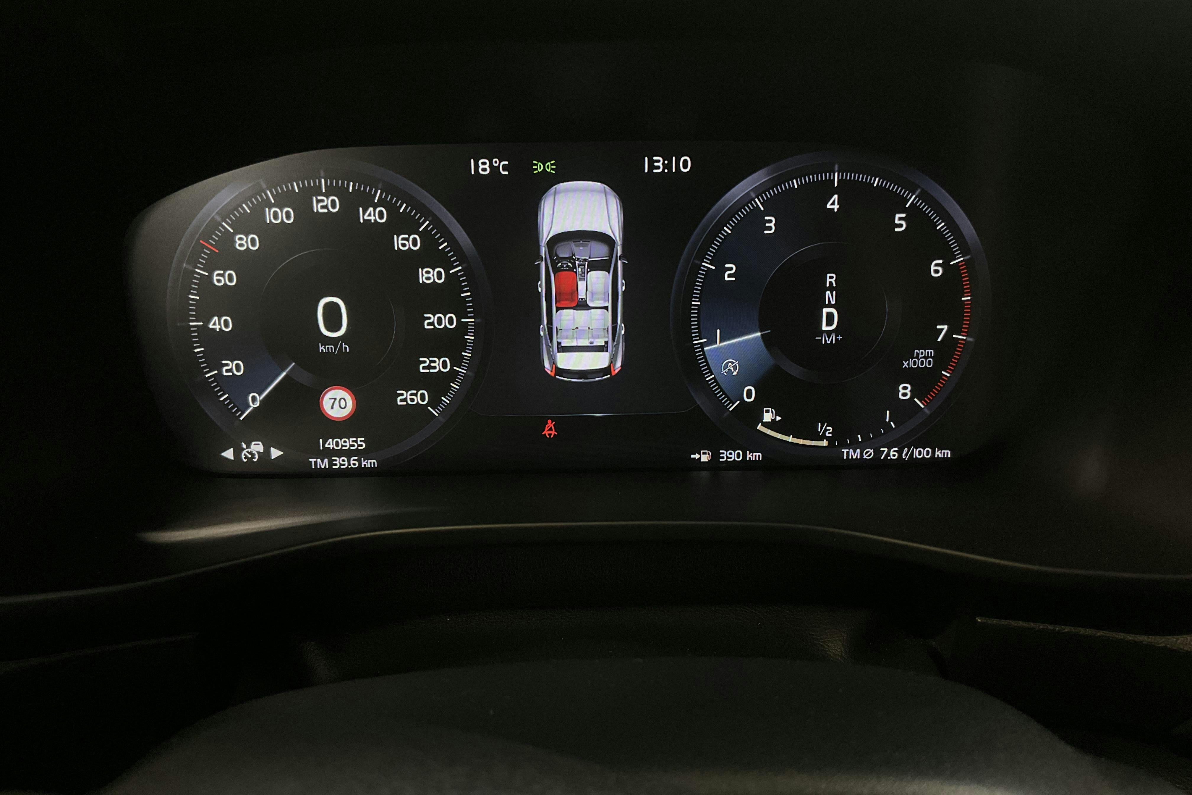 Volvo XC40 T4 2WD (190hk) - 14 095 mil - Automat - svart - 2019