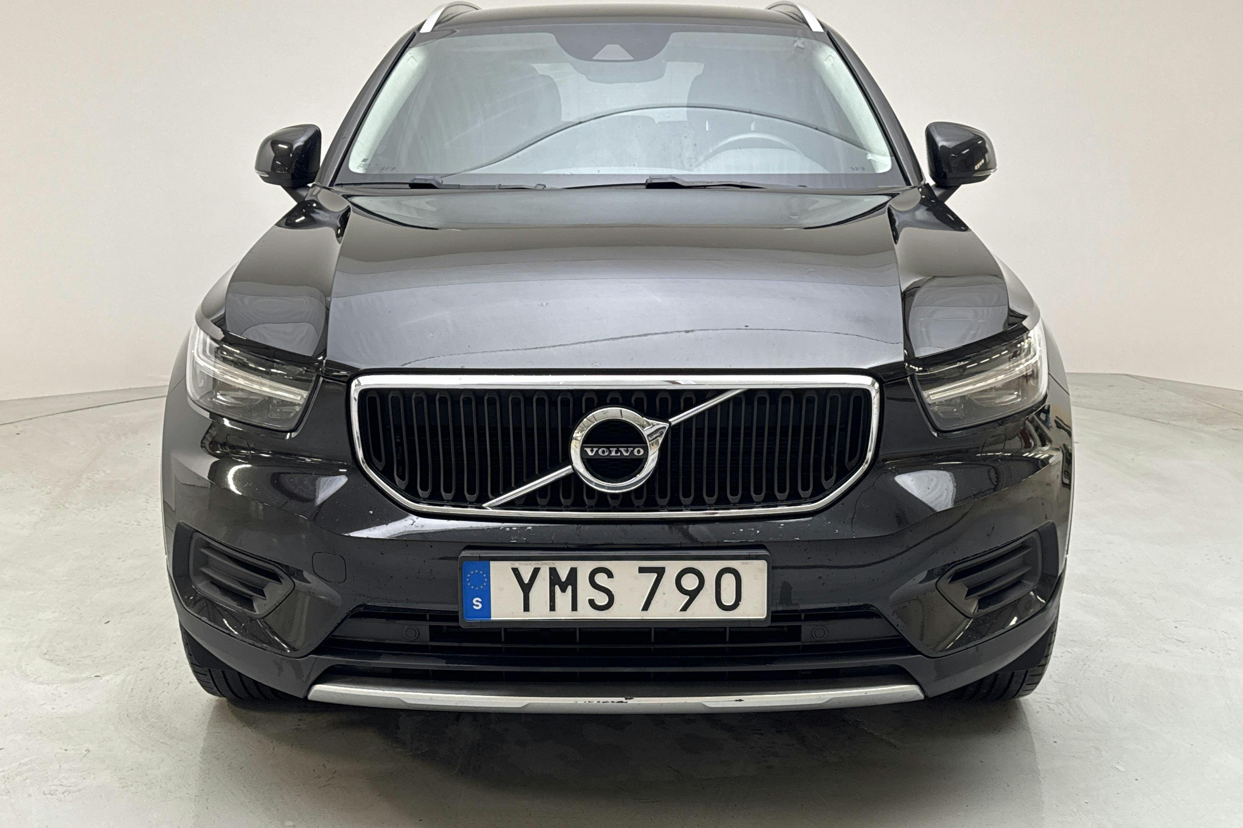 Volvo XC40 T4 2WD (190hk) - 14 095 mil - Automat - svart - 2019
