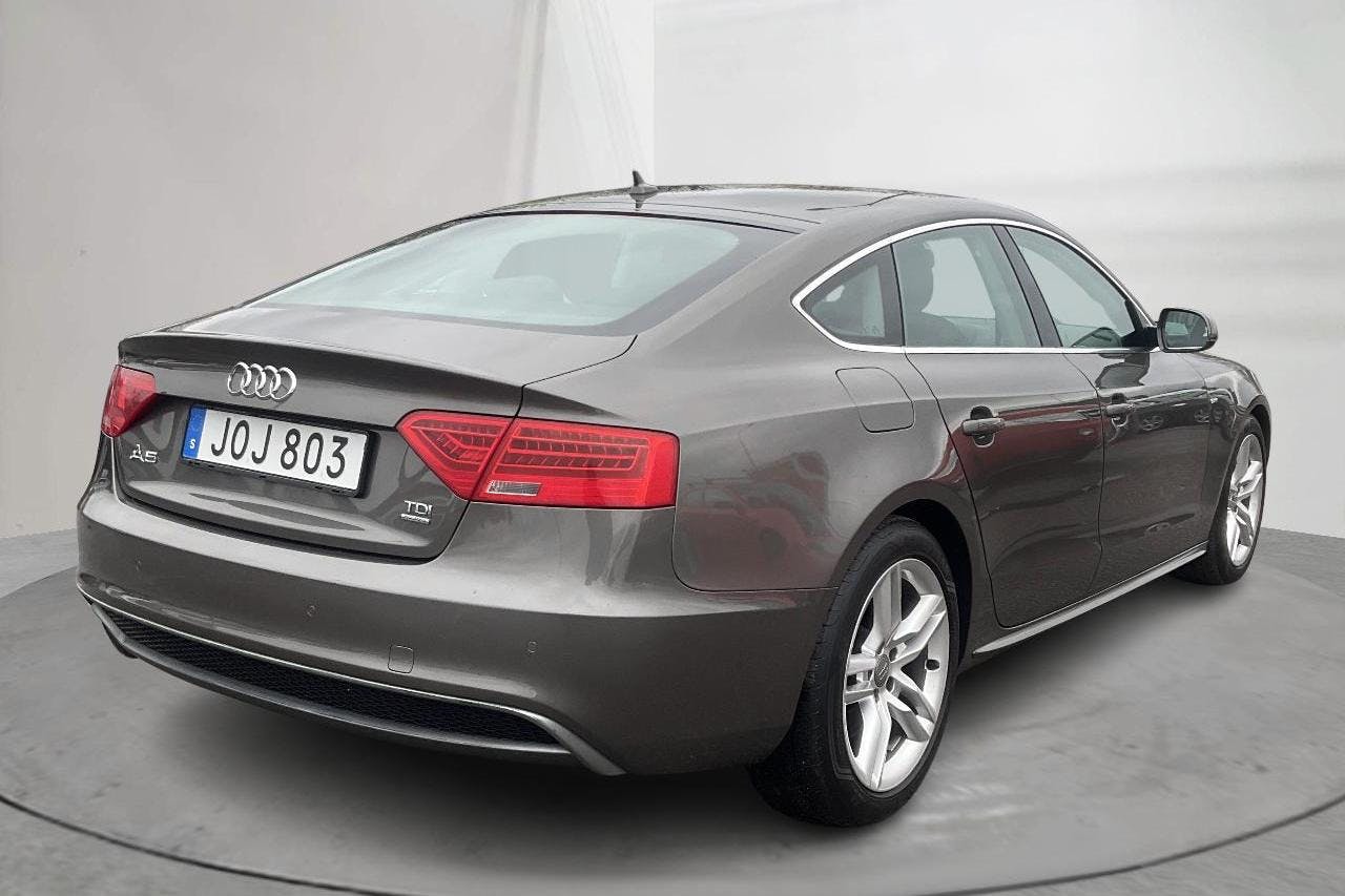 Audi A5 2.0 TDI Clean diesel Sportback quattro (190hk) - 12 183 mil - Automat - grå - 2015