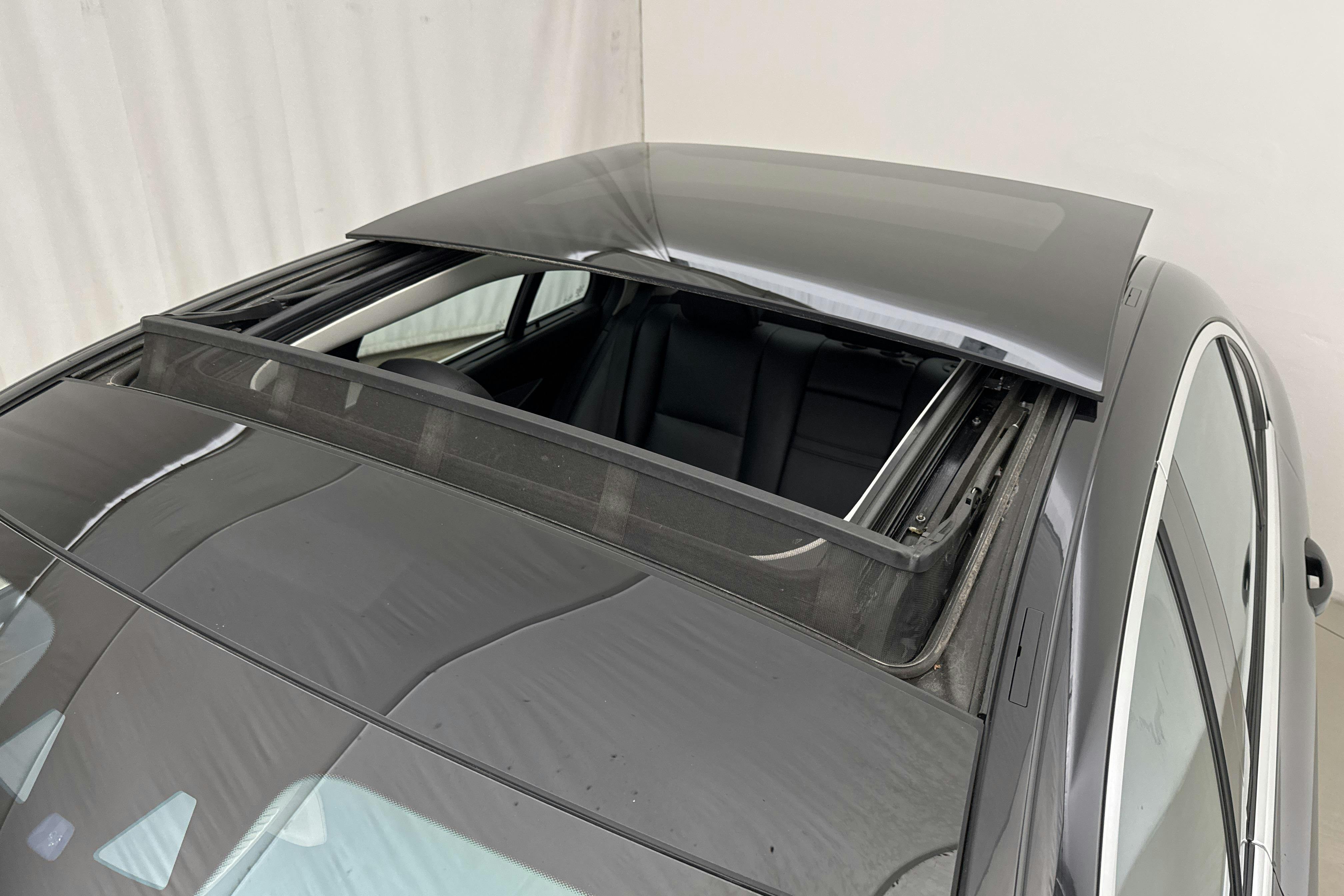 Mercedes E 220 d Sedan W213 (194hk) - 138 650 km - Automatic - black - 2017