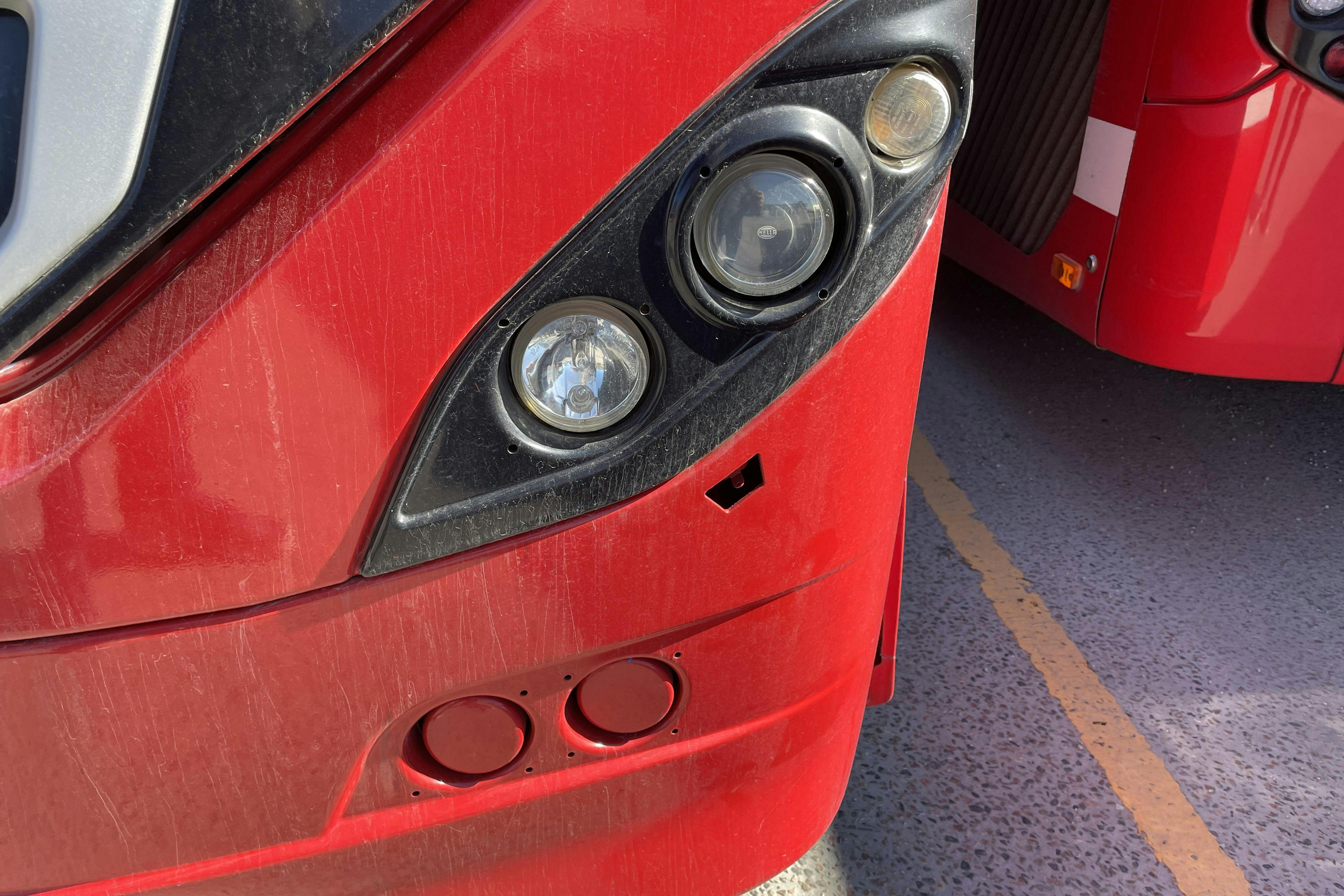 Volvo 8900 B7RLE - 0 km - Automat - röd - 2013