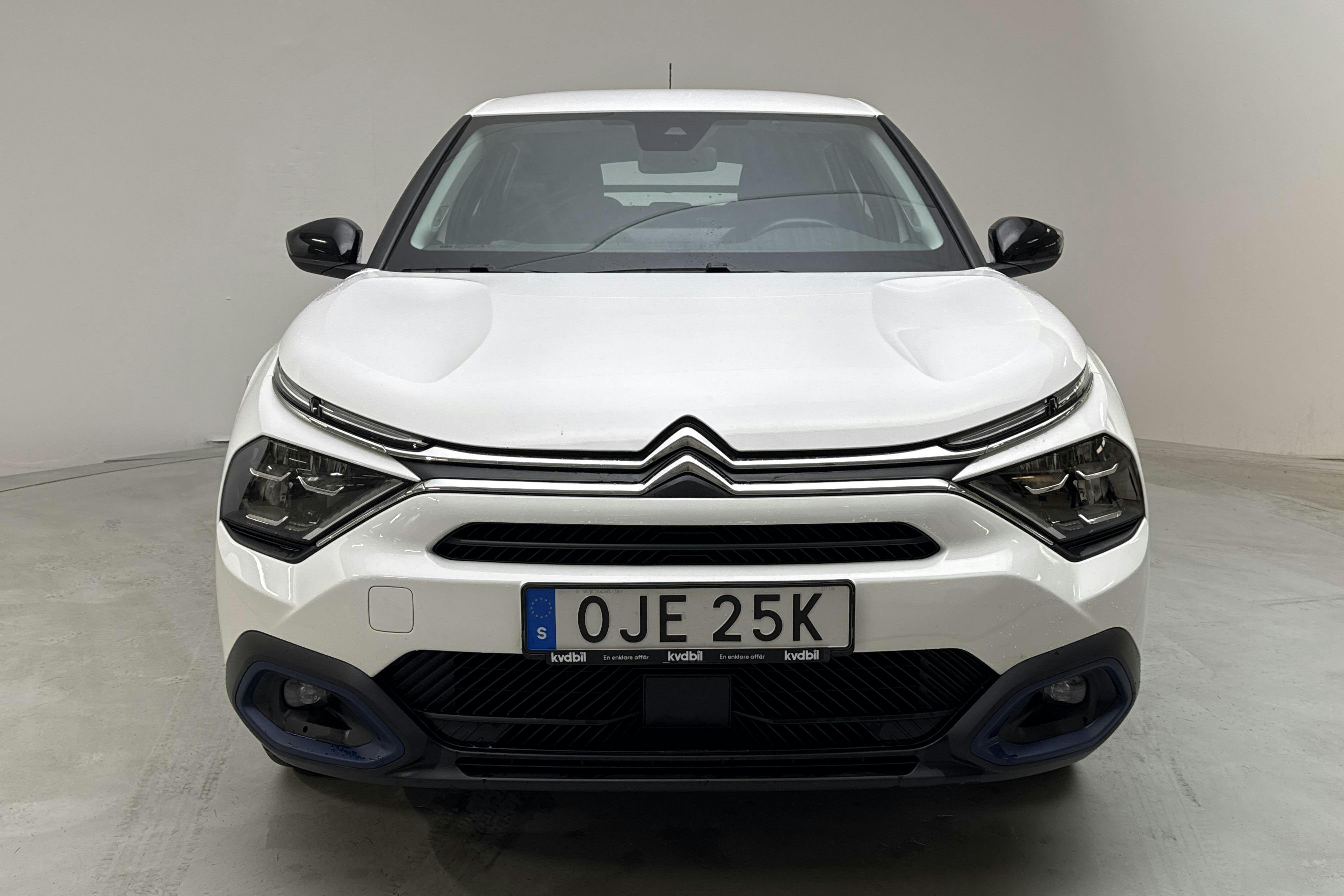 Citroën e-C4 50 kWh (136hk) - 5 171 mil - Automat - vit - 2022